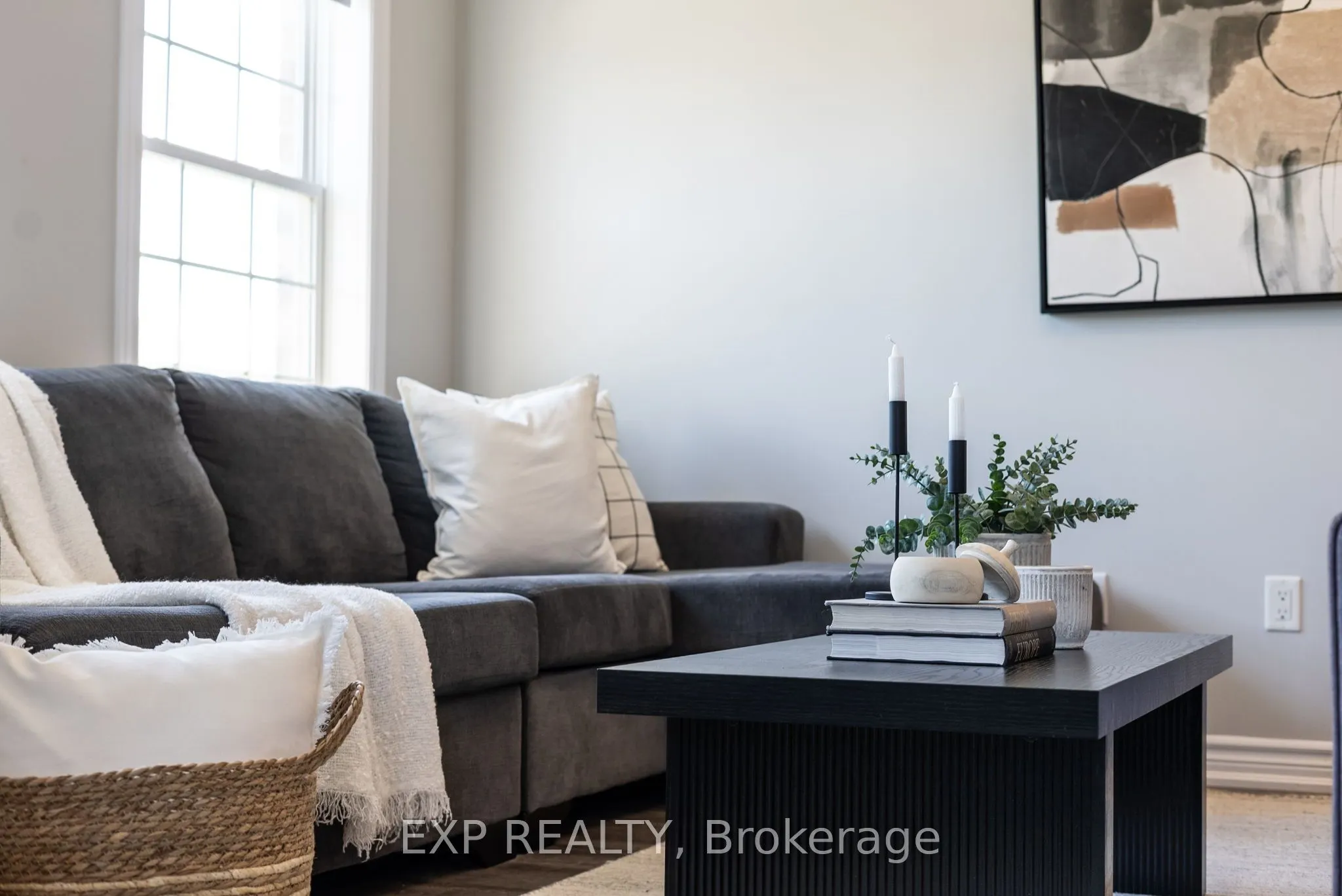 450 Lonsberry Drive, #306