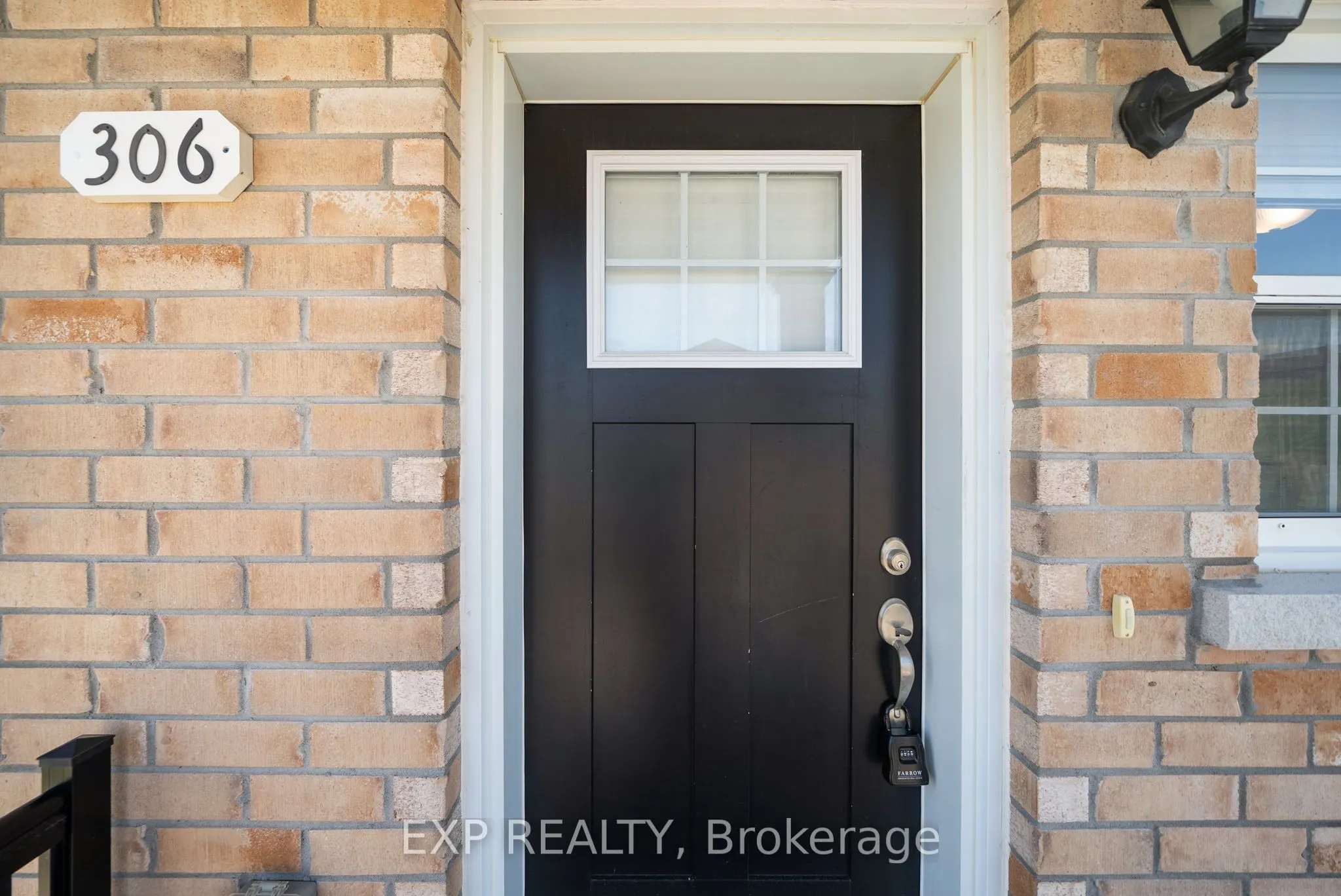 450 Lonsberry Drive, #306