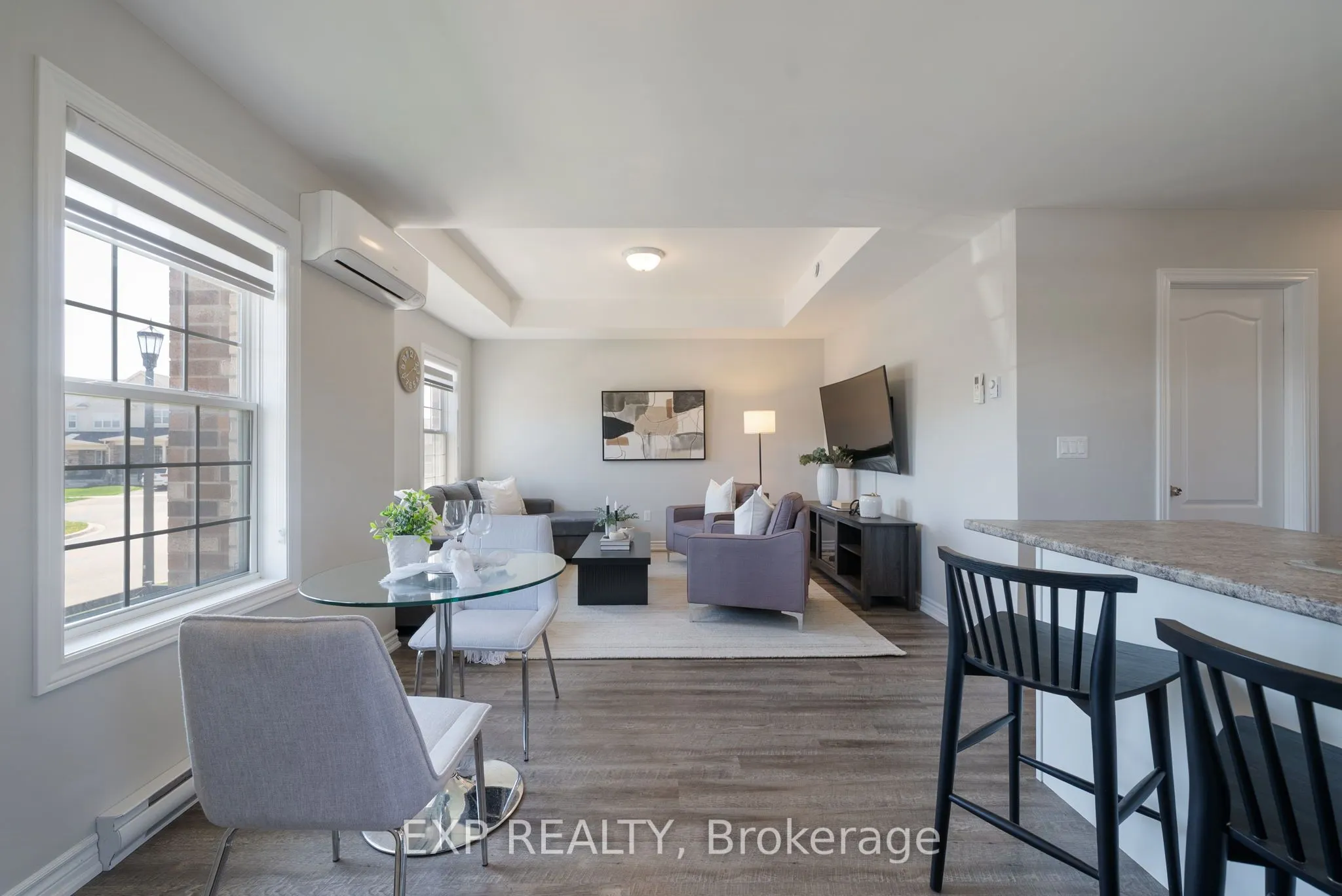 450 Lonsberry Drive, #306