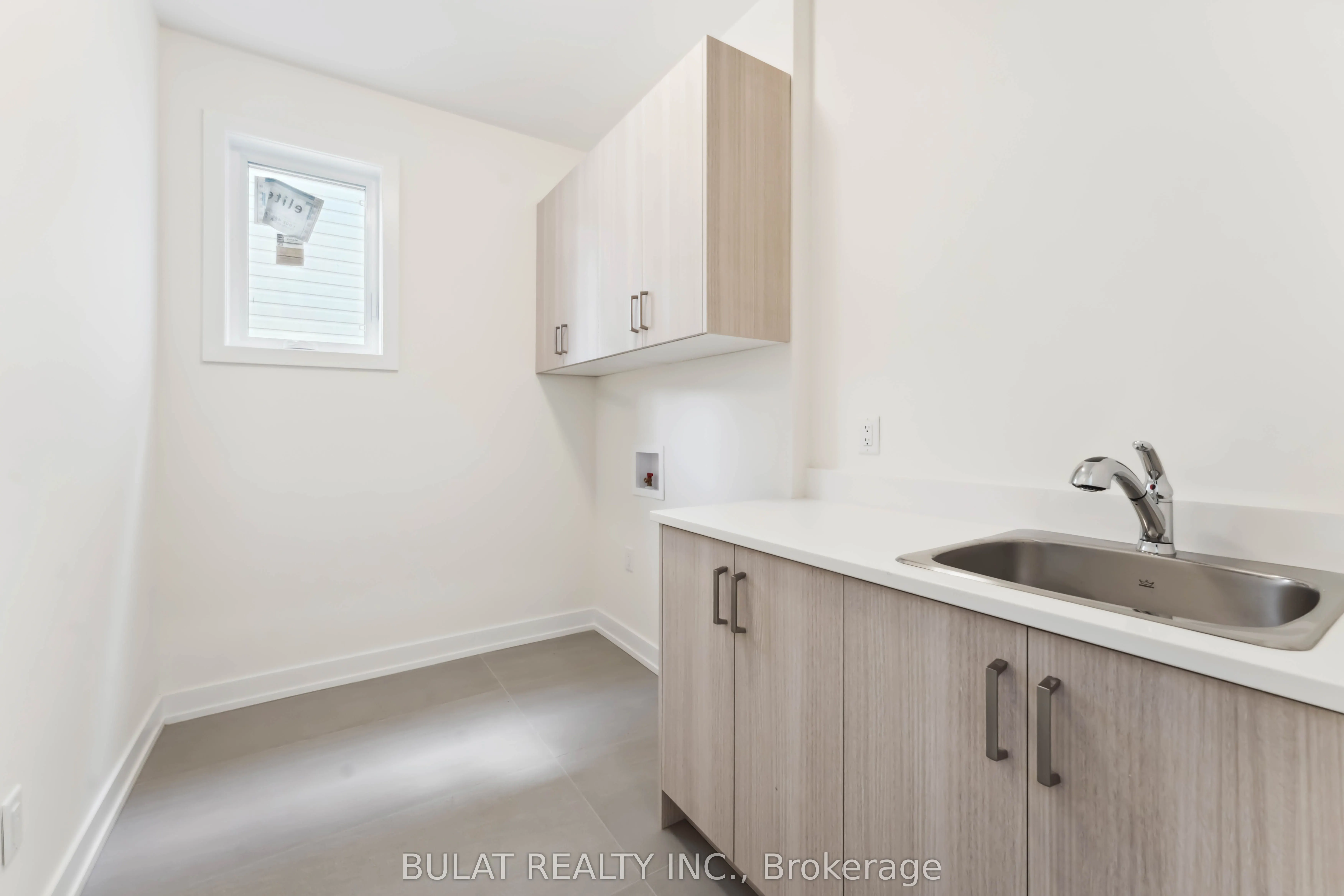 1361 Kitchener Avenue