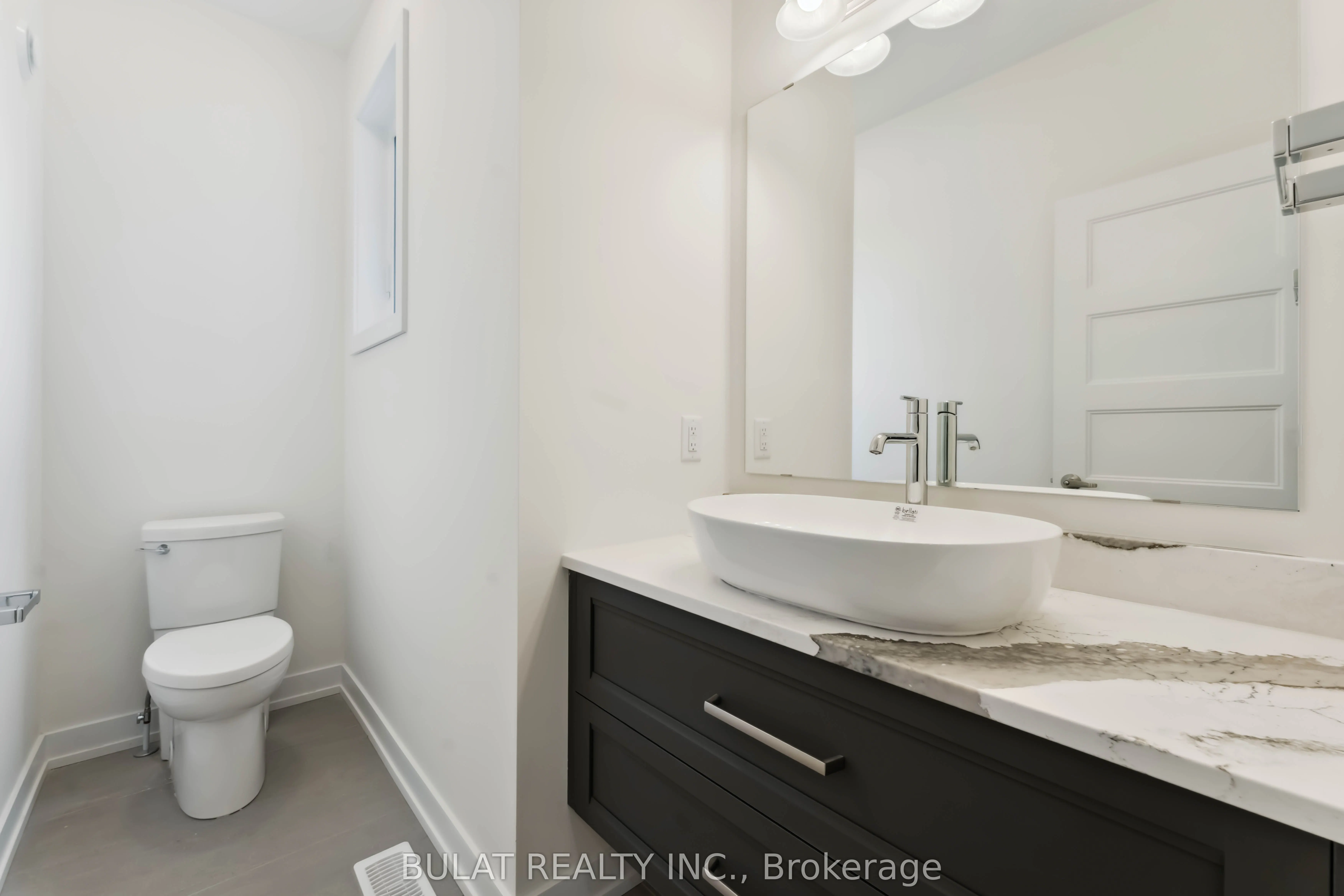 1361 Kitchener Avenue