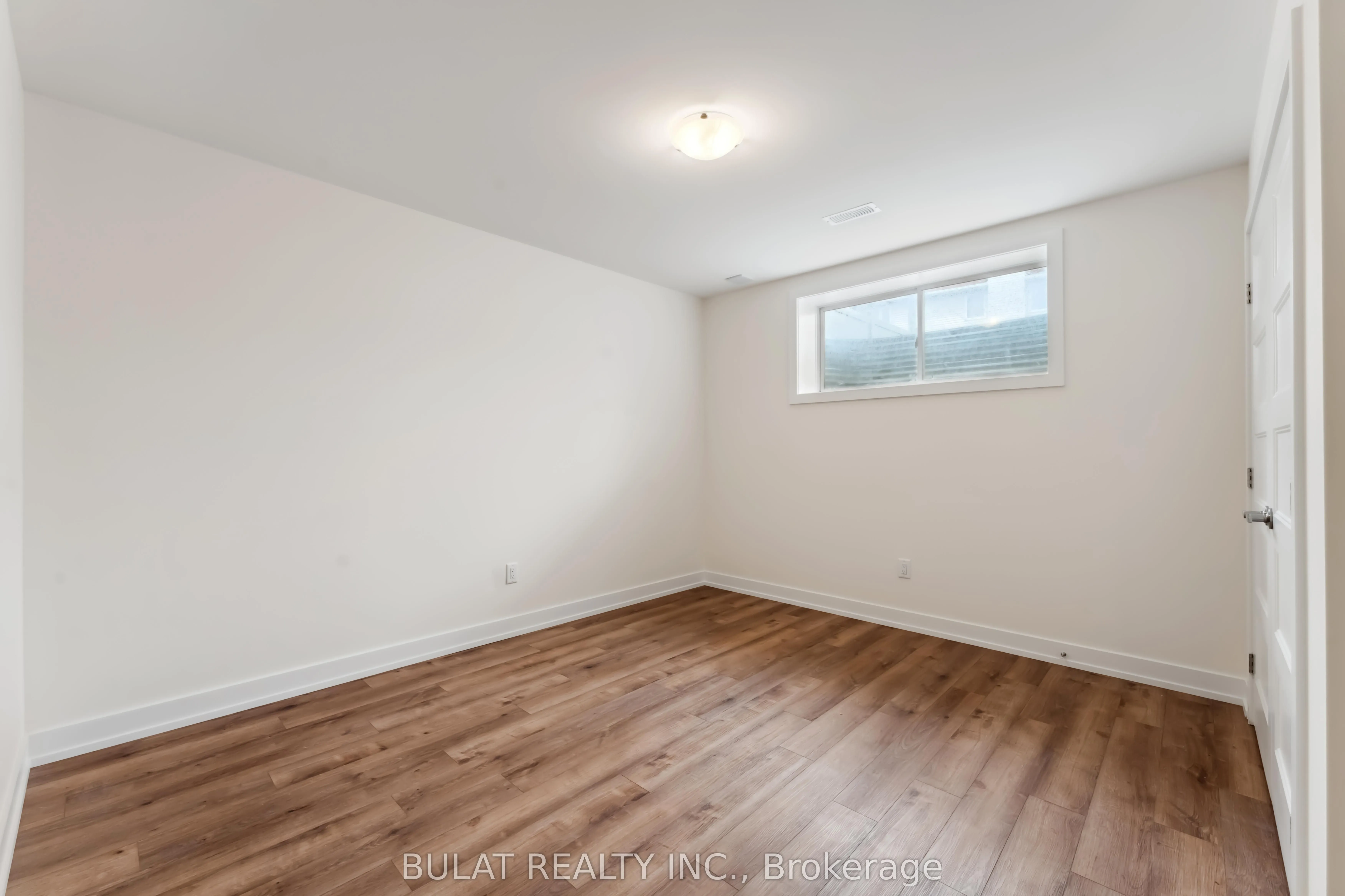 1361 Kitchener Avenue