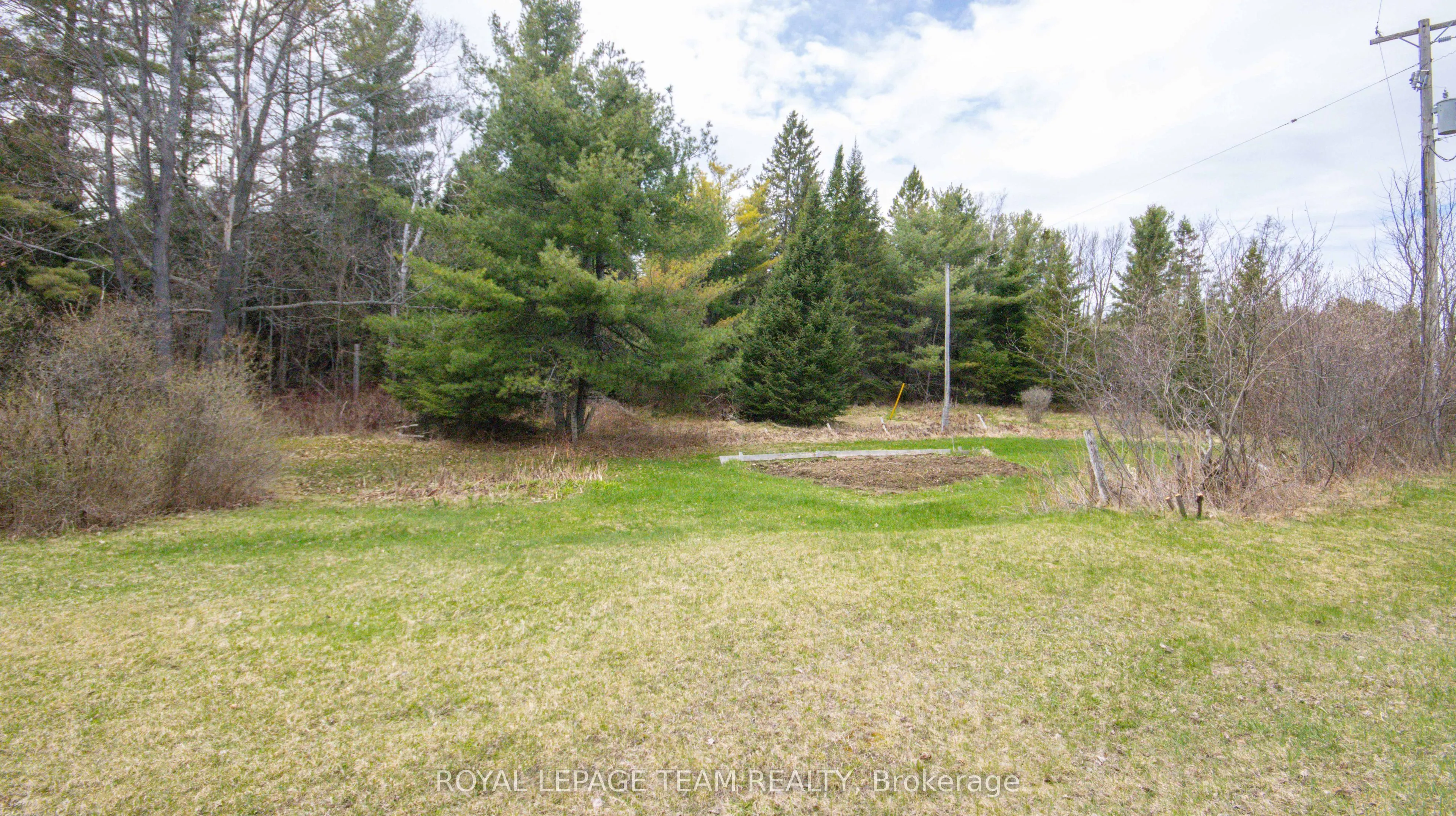 963 Wilno South Road S