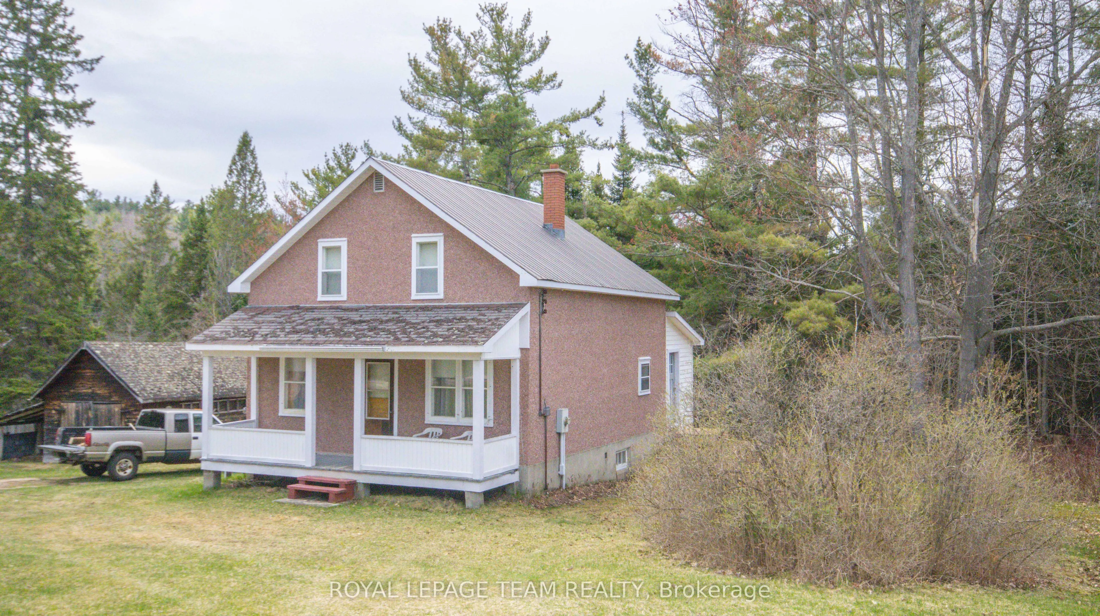 963 Wilno South Road S