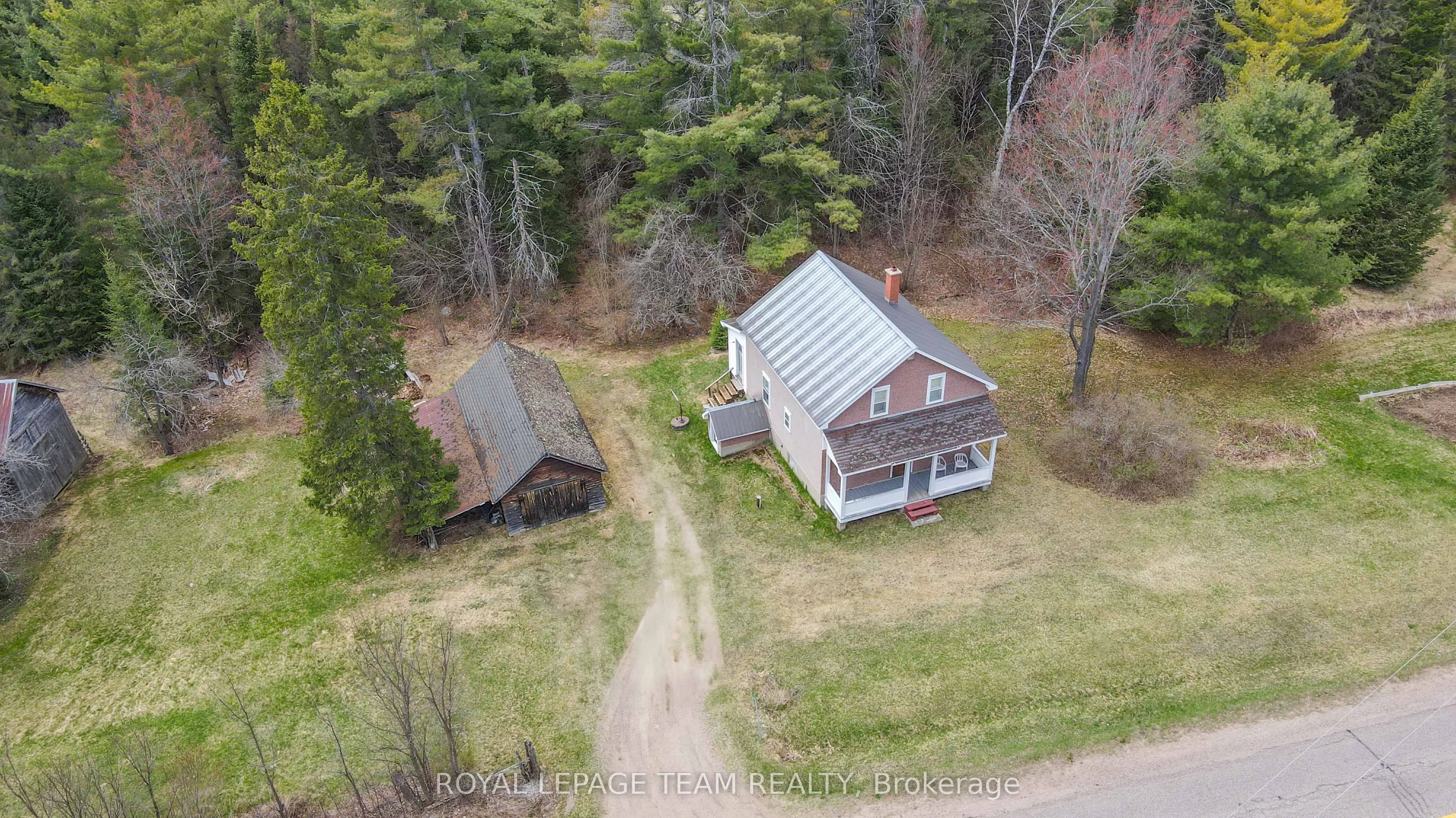 963 Wilno South Road S
