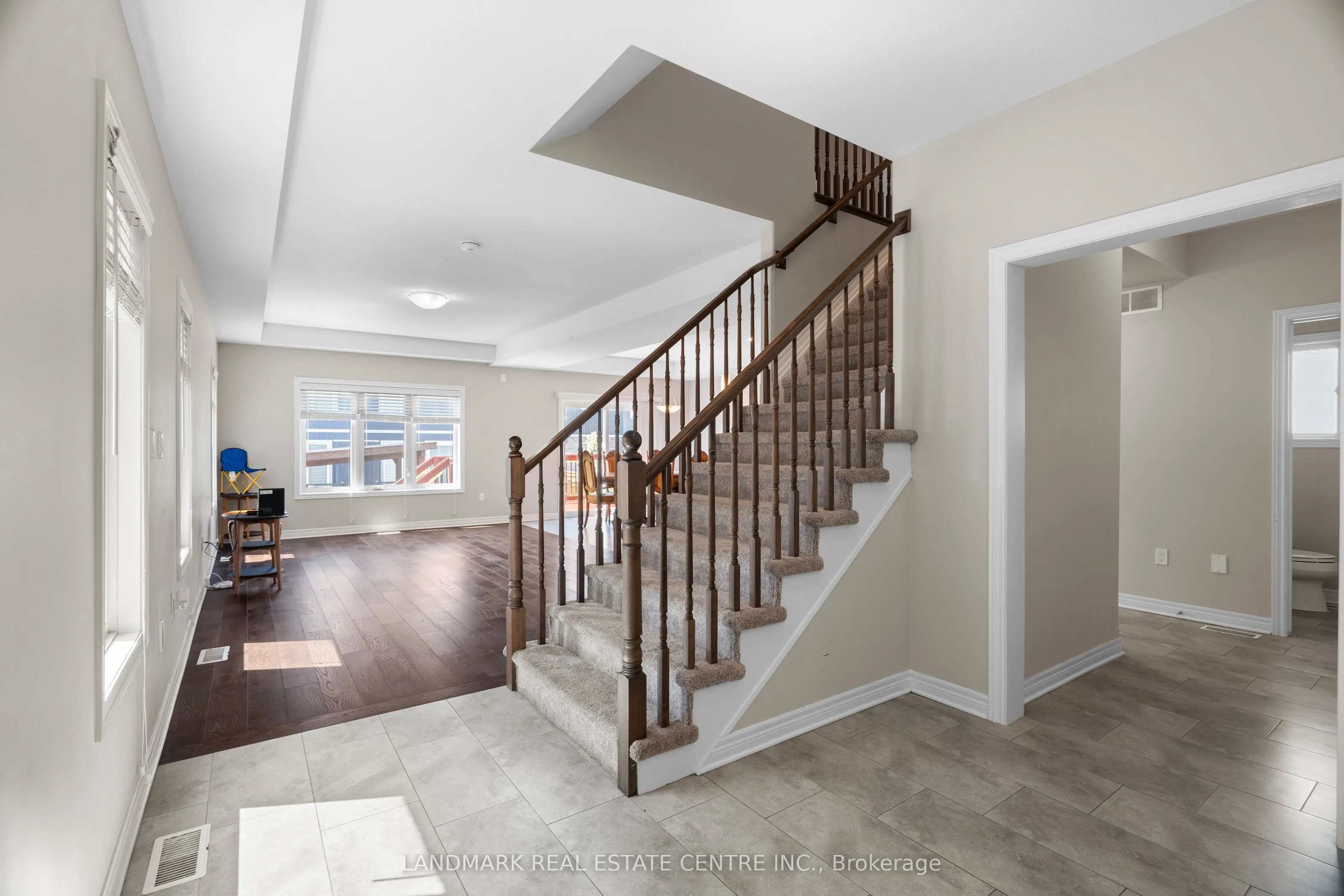 22 Lamb Crescent