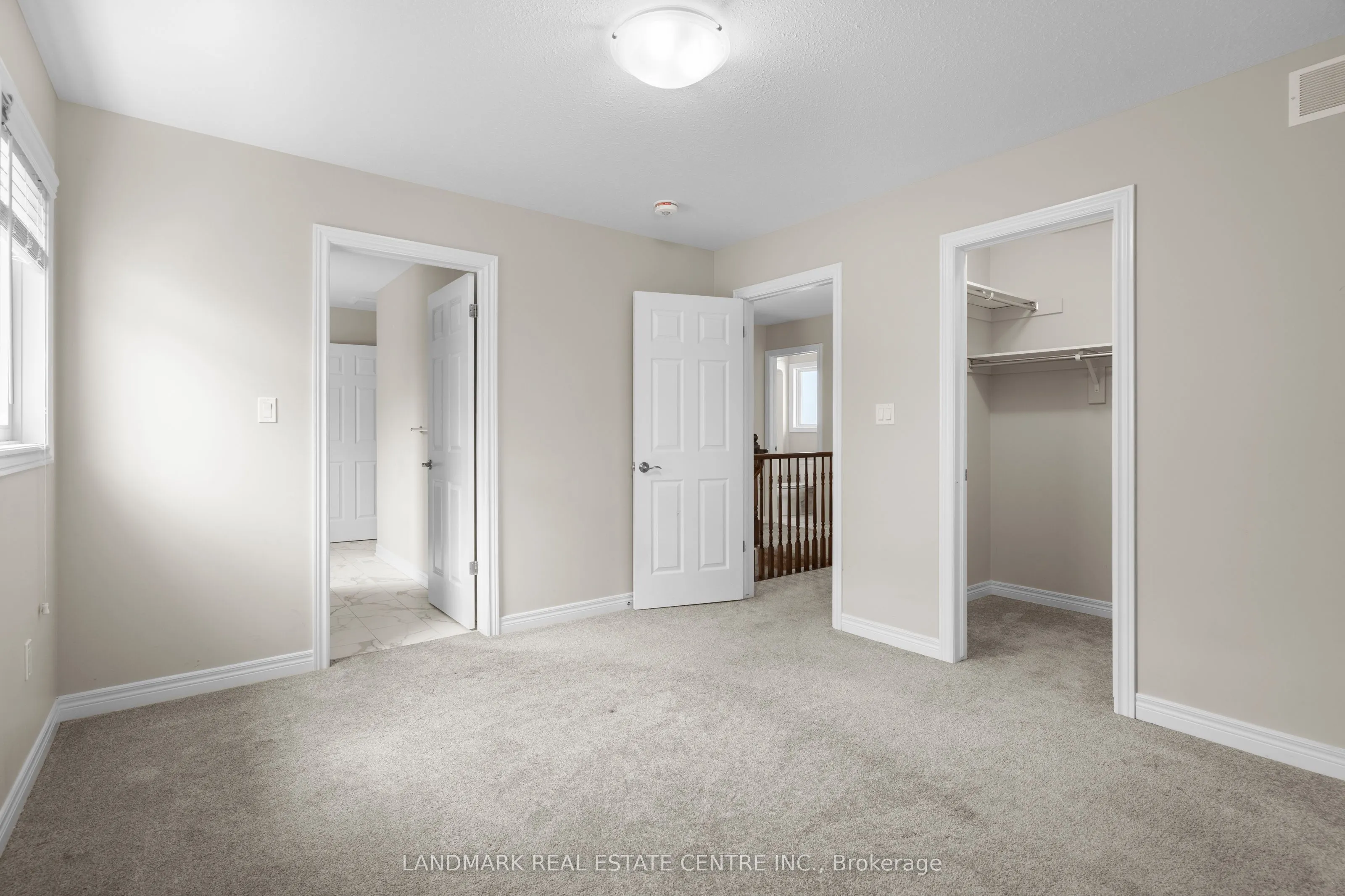 22 Lamb Crescent