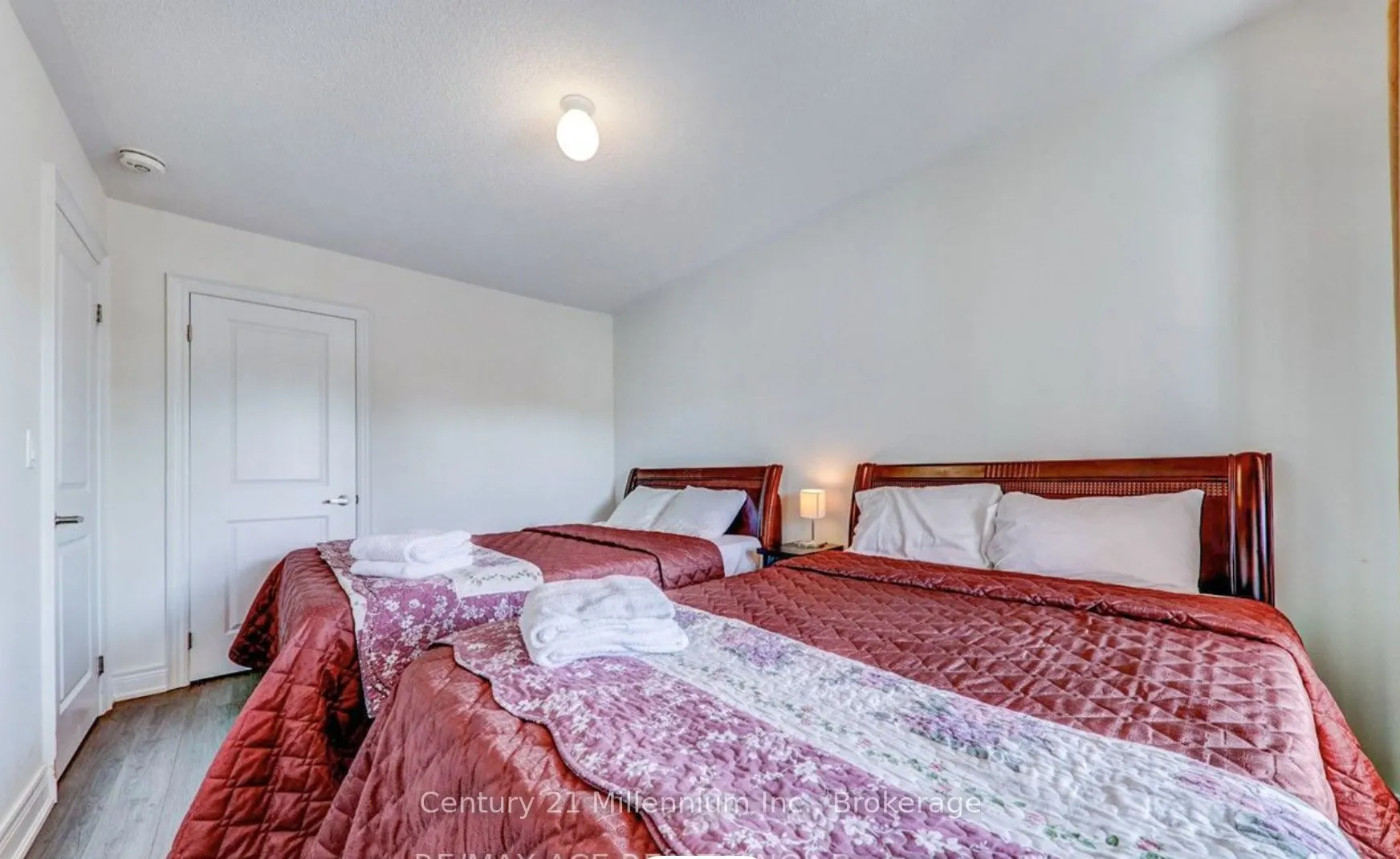 171 Snowbridge Way #26