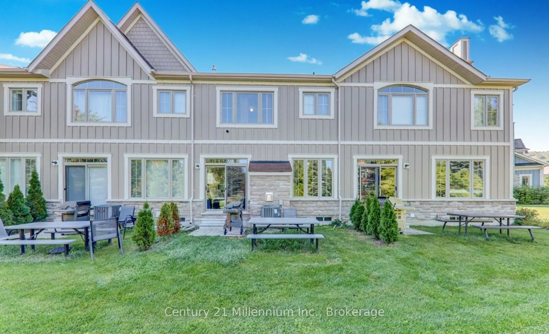 171 Snowbridge Way #26