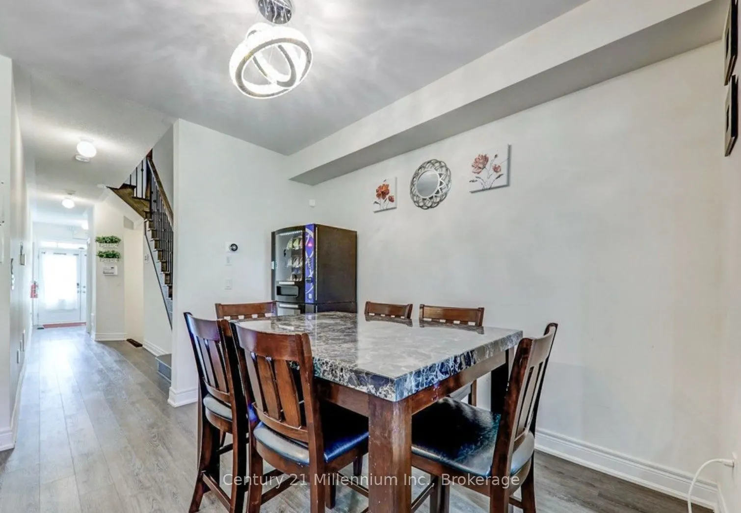 171 Snowbridge Way #26