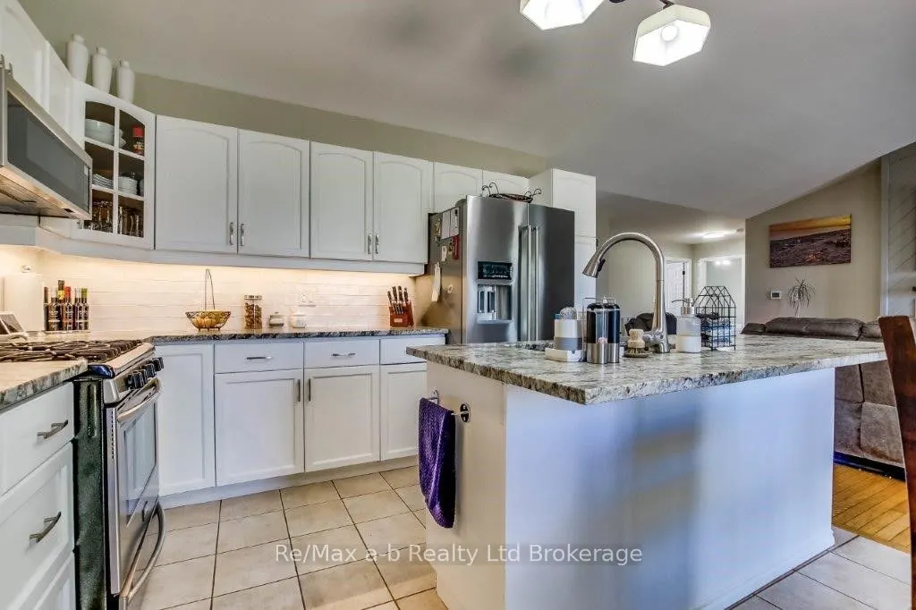 27 Amber Drive