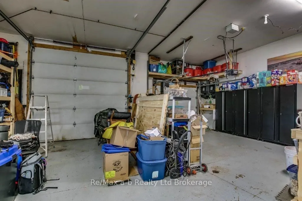 27 Amber Drive