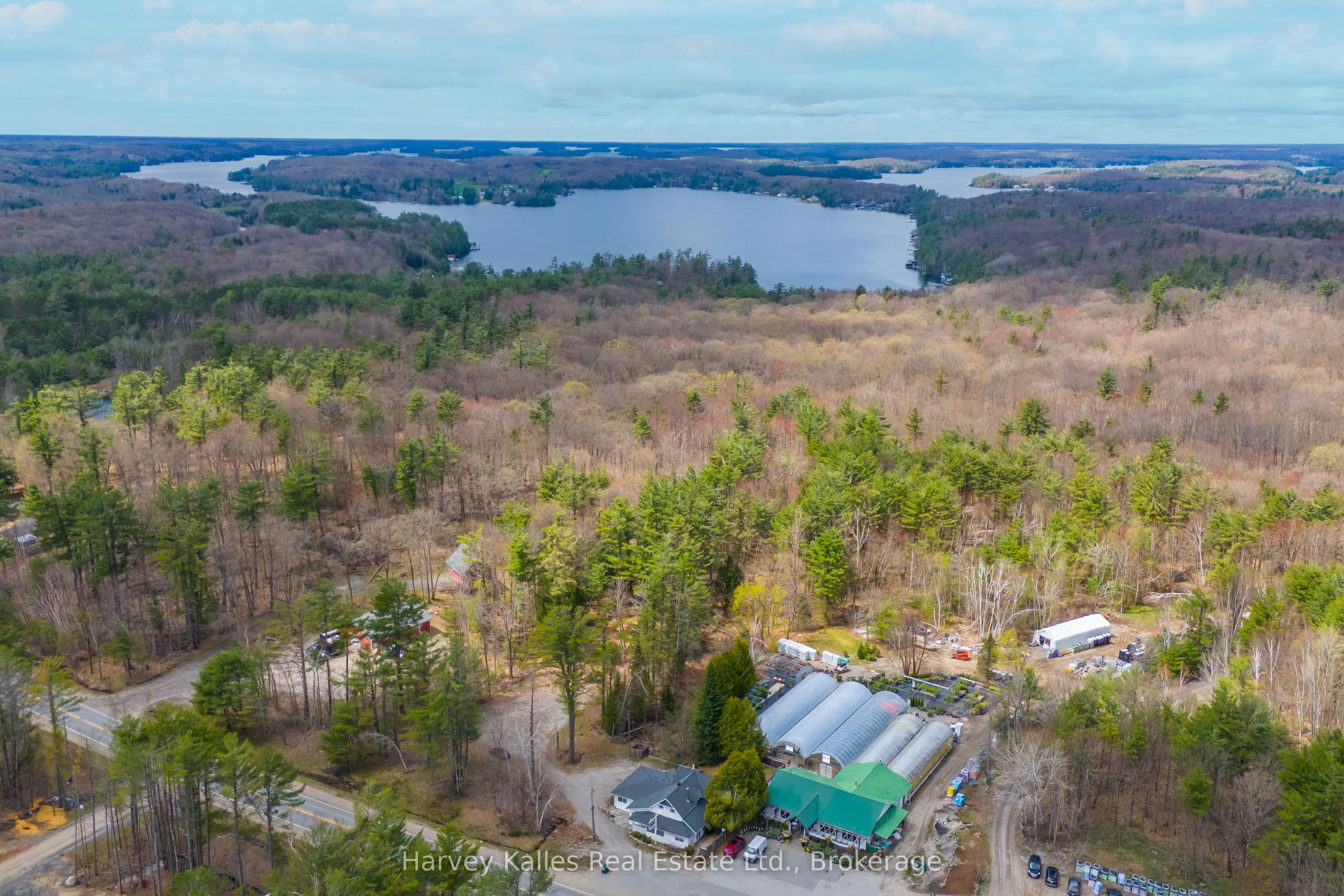 3842 Muskoka Rd 118 W
