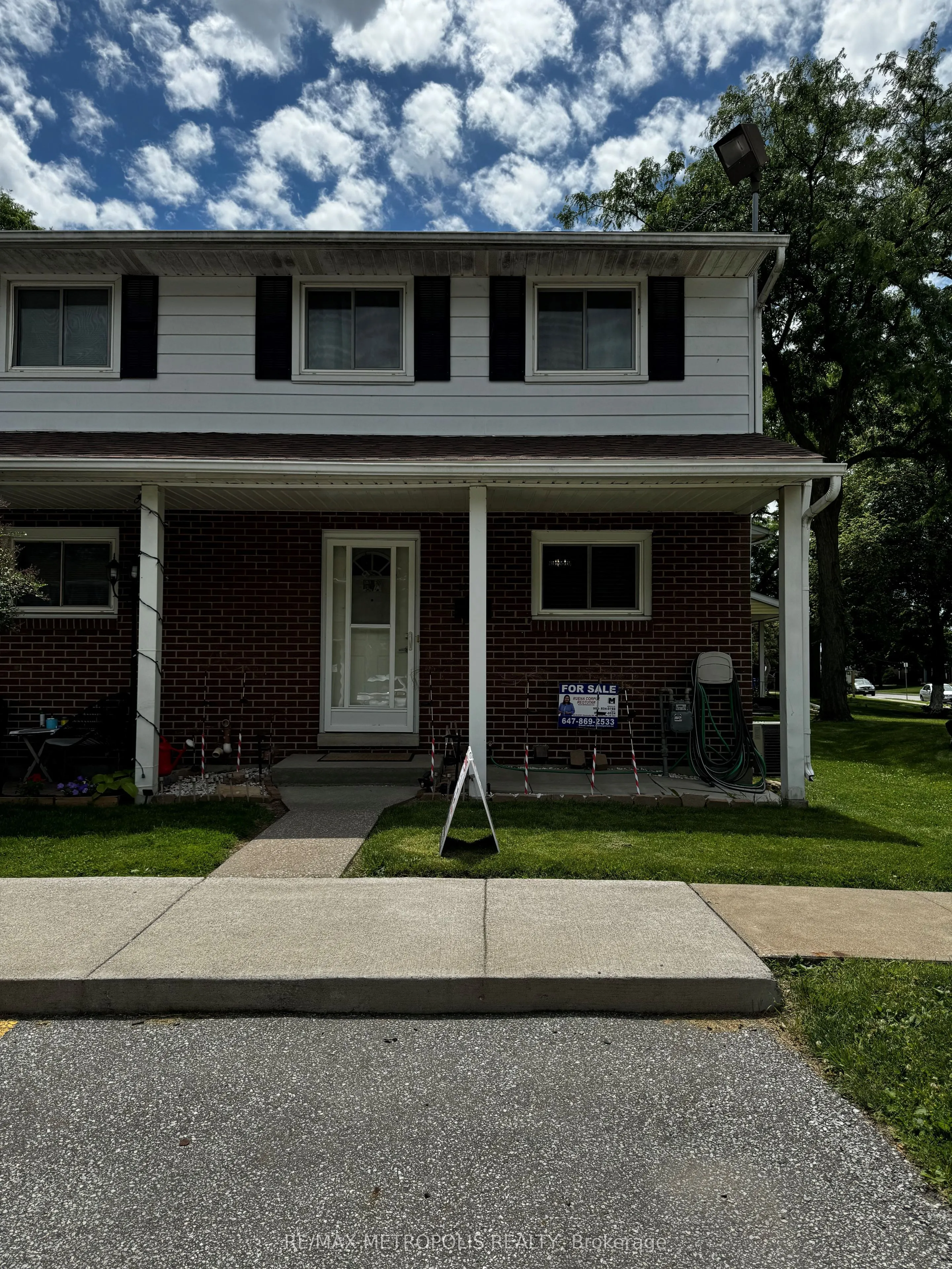 2994 Meadowbrook Lane, #2