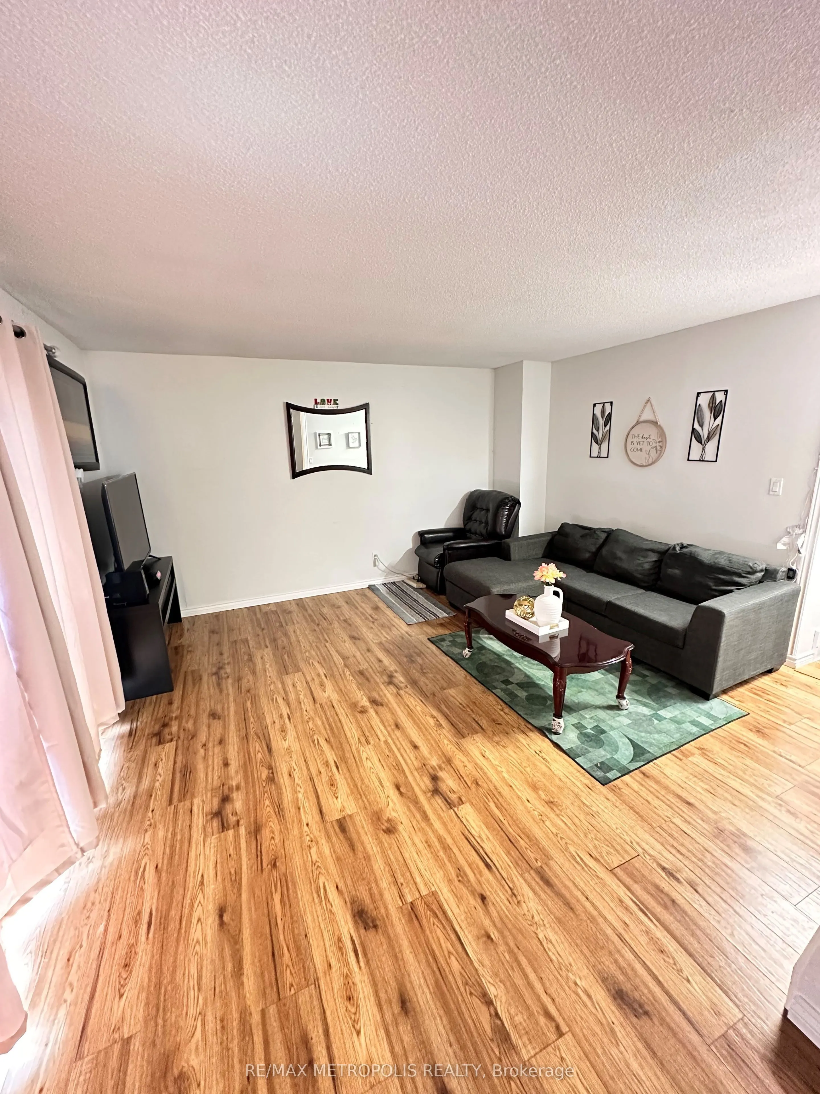 2994 Meadowbrook Lane, #2