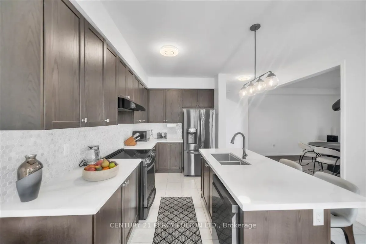78 Cooke Avenue