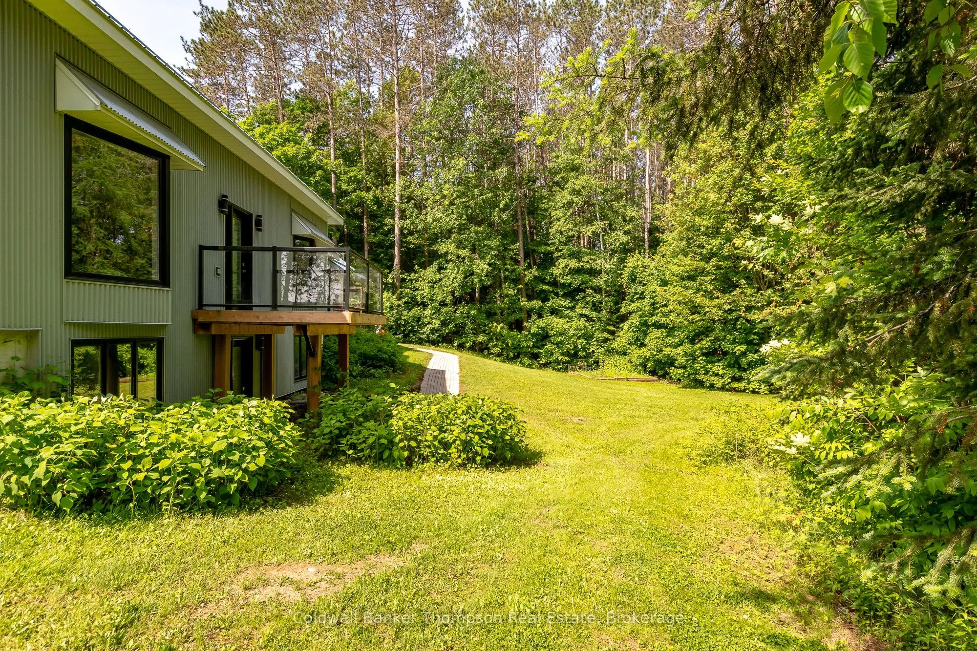 1095 WILLIAMSPORT Road