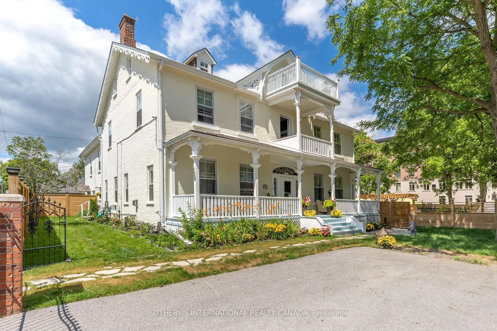 128 Durham Street