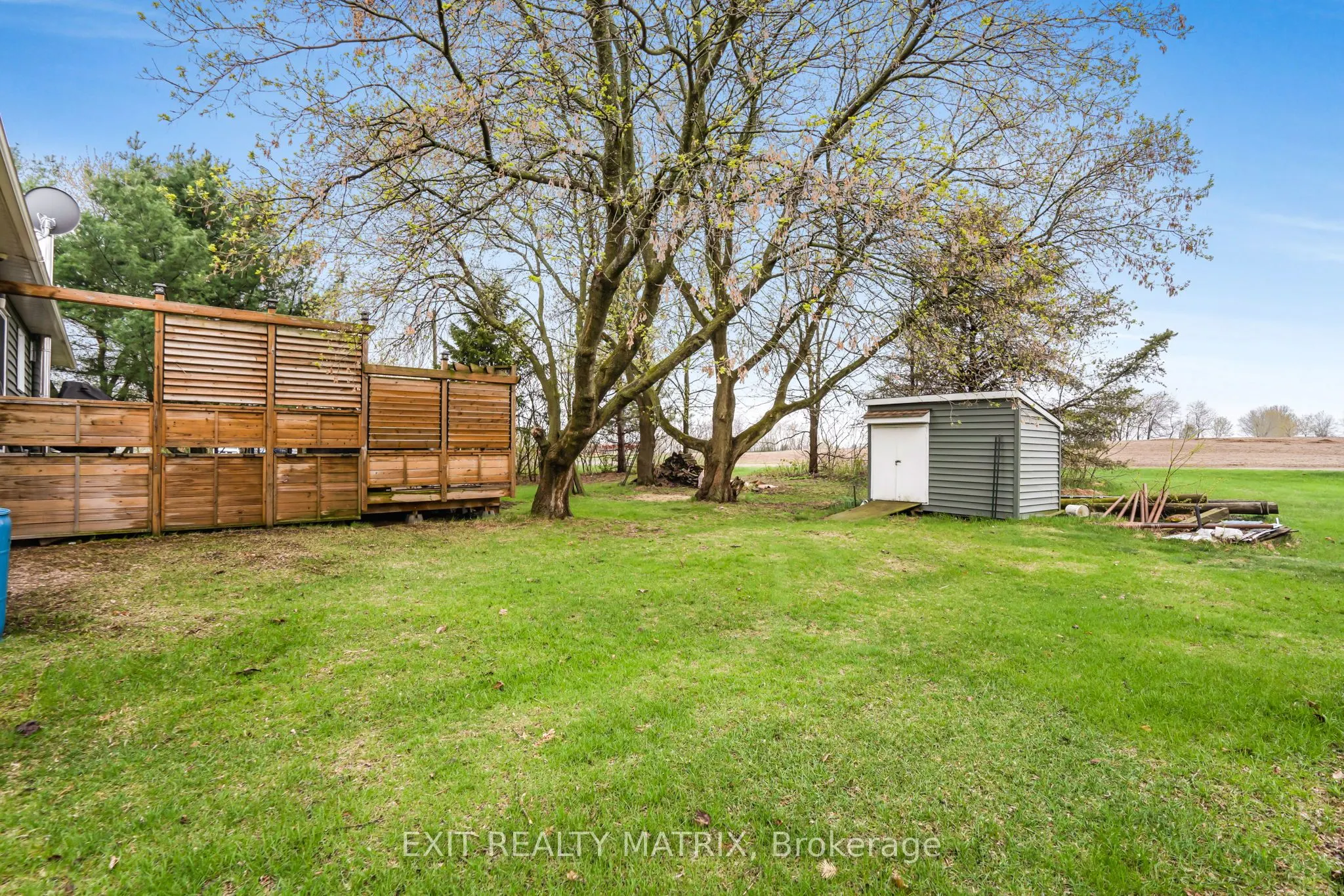 1120 Des Cedres Street