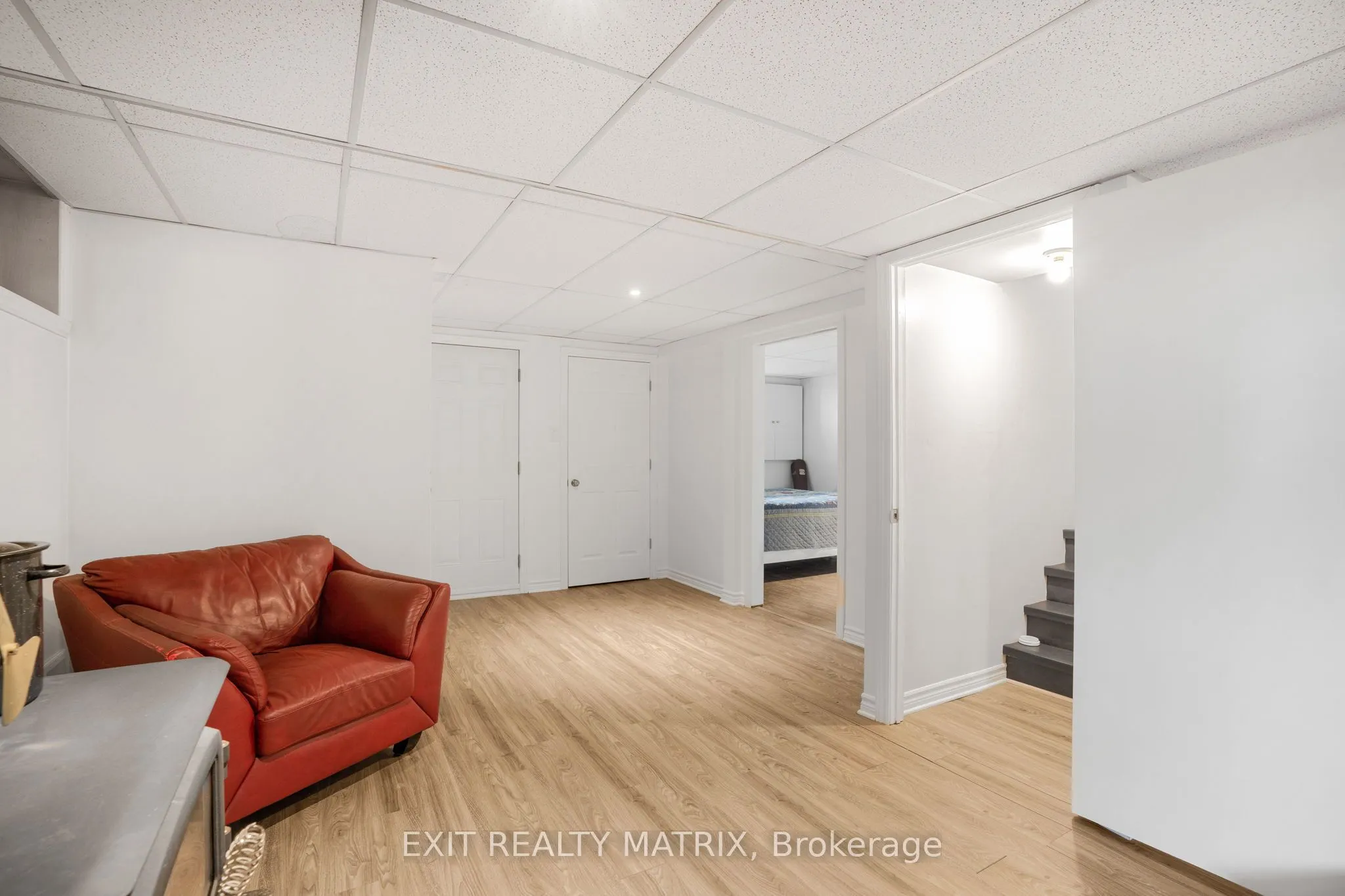 1120 Des Cedres Street