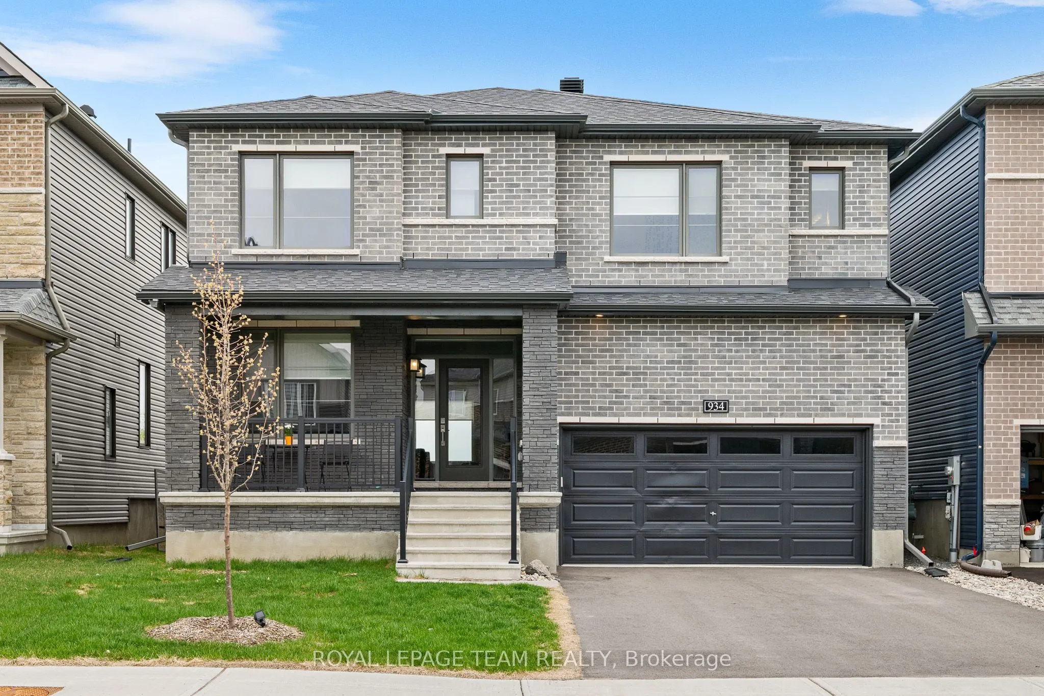 934 Lakeridge Drive