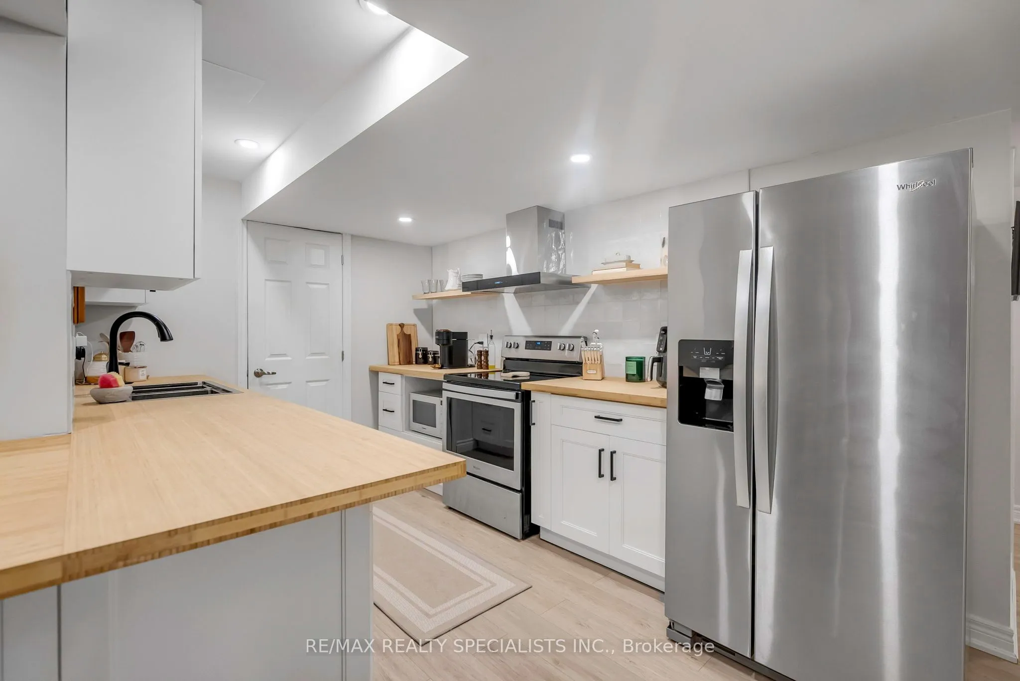 8087 Beaver Glen Drive