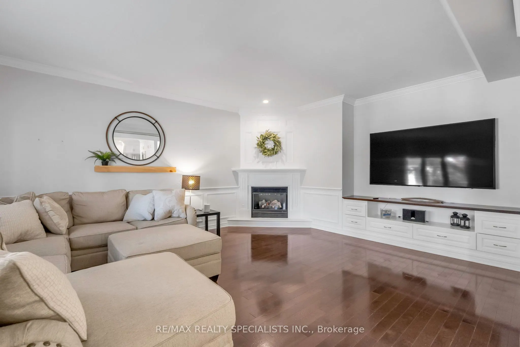 8087 Beaver Glen Drive