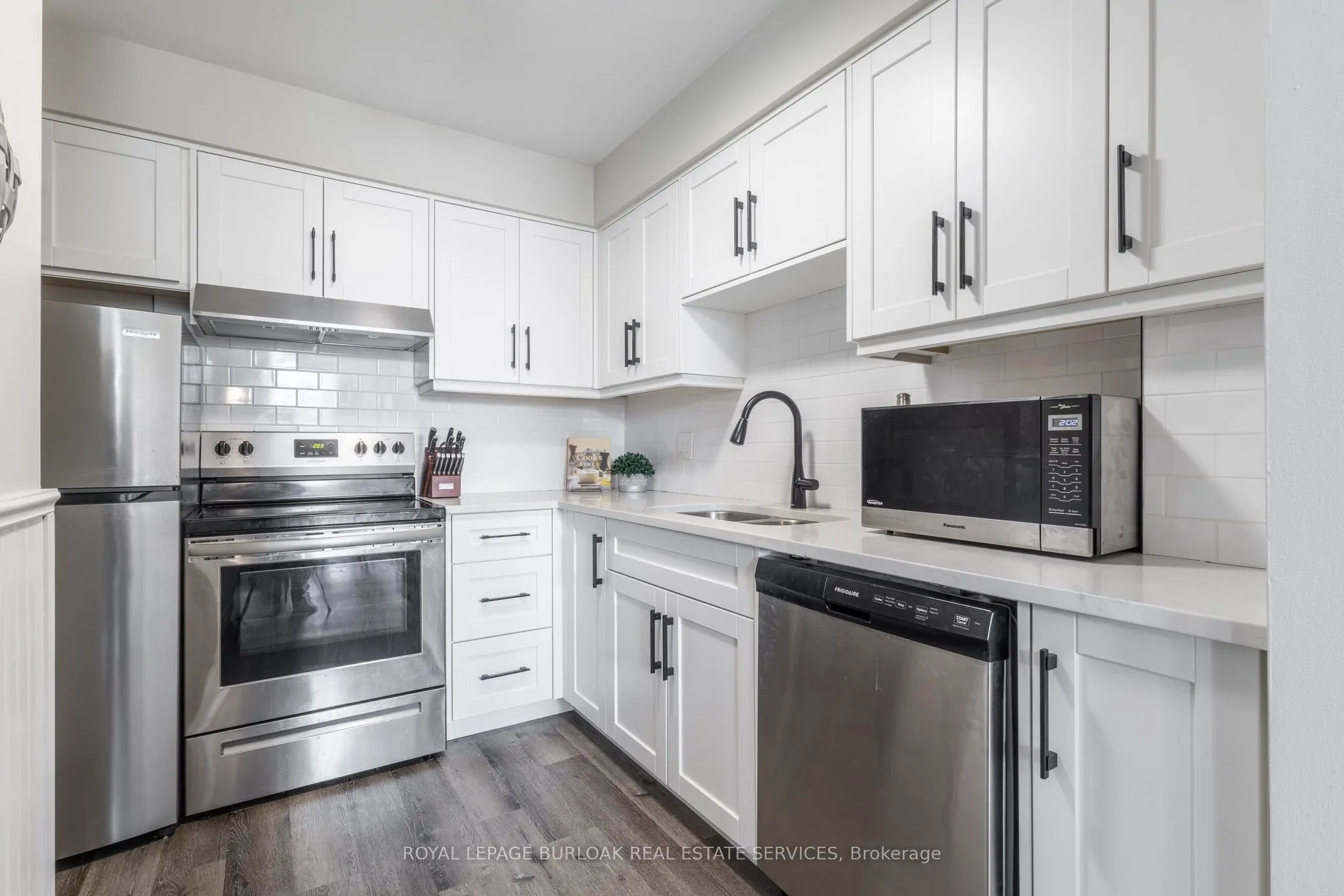 36 James Street S, #509