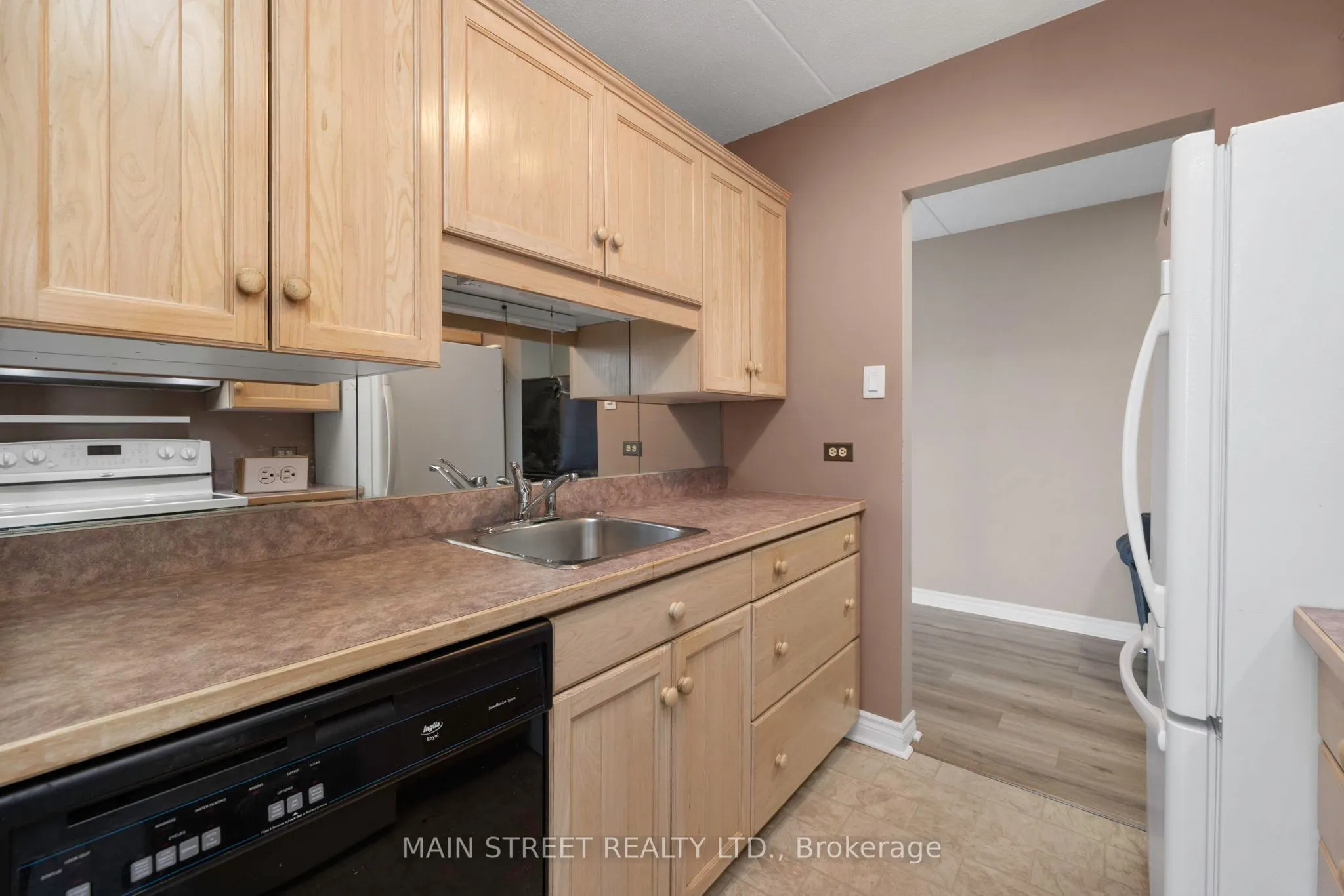 200 Beaconview Heights, #203