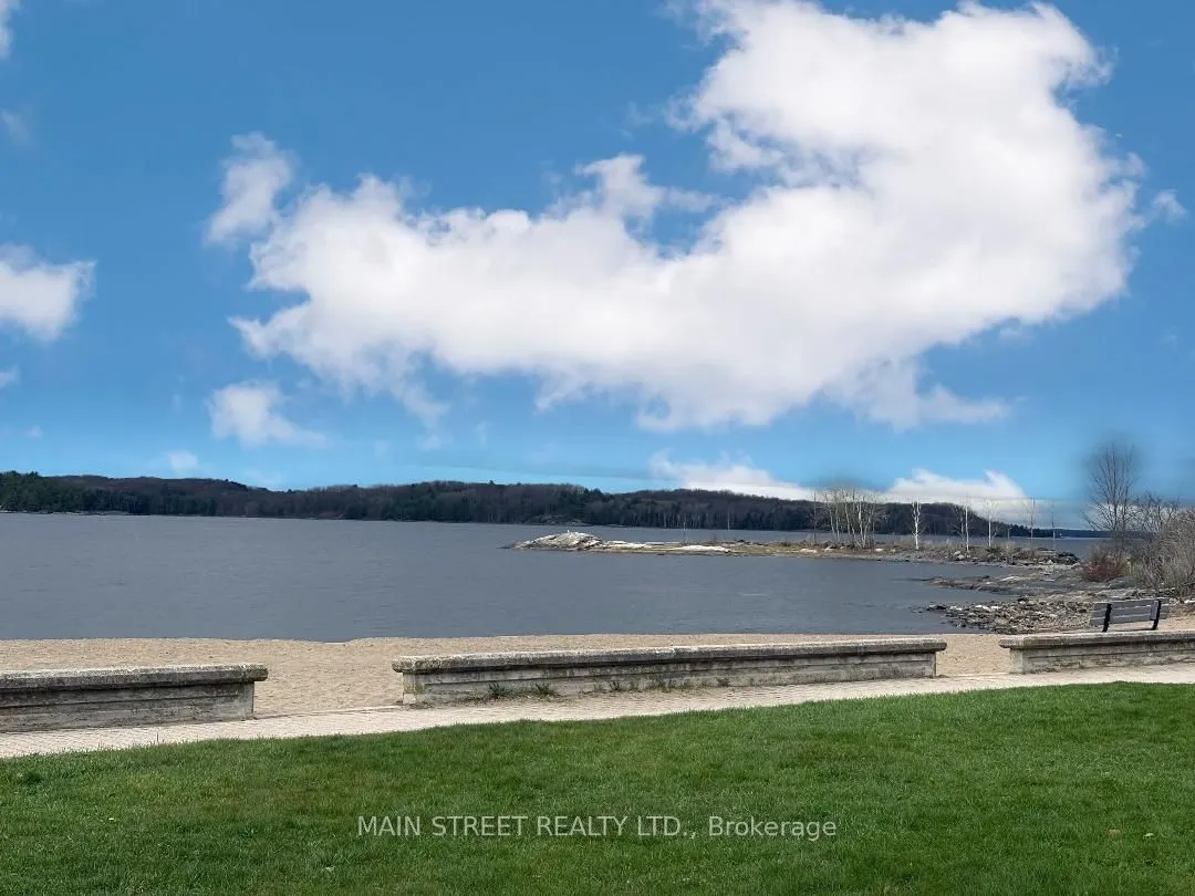 200 Beaconview Heights, #203