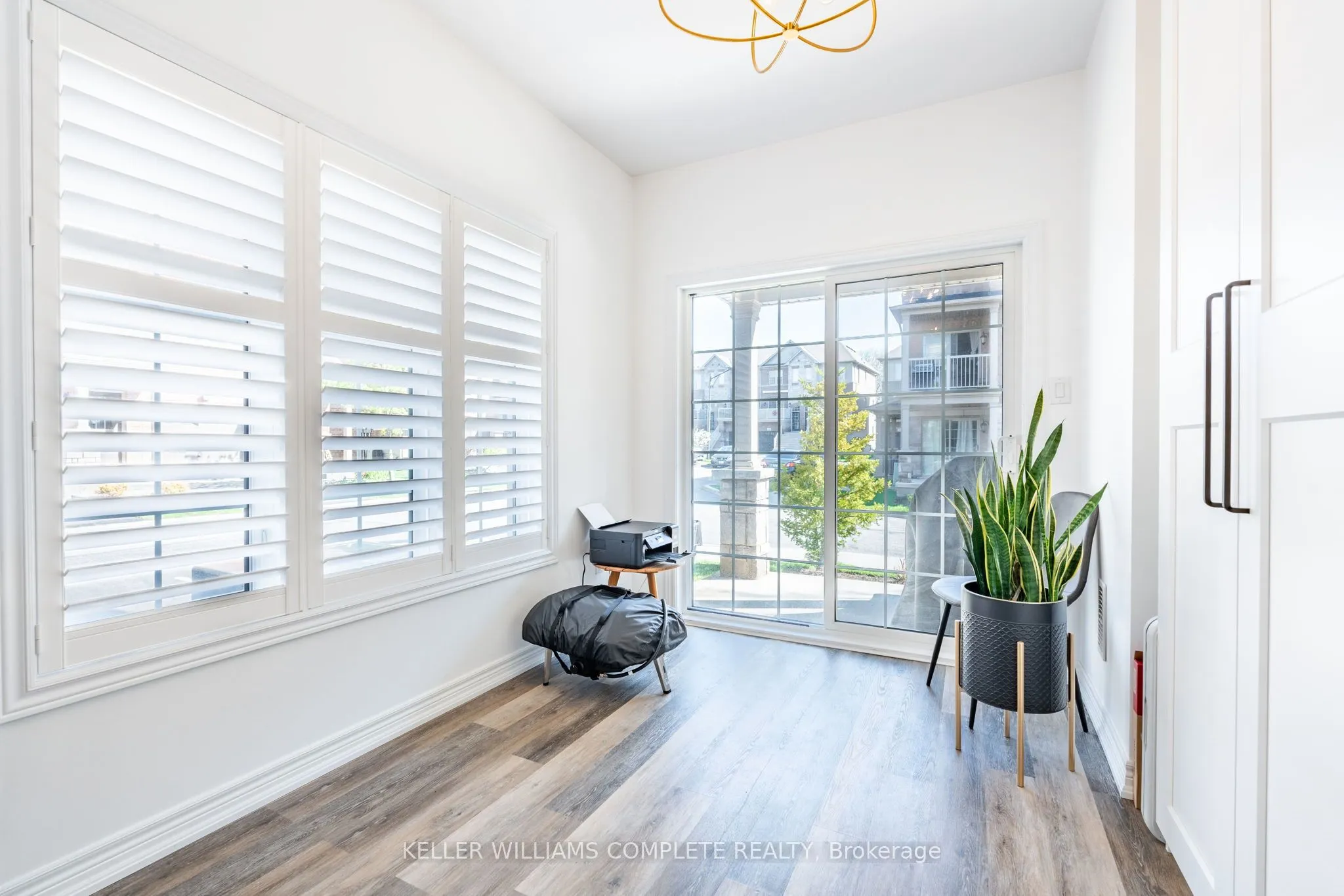 257 Parkside Drive, #40