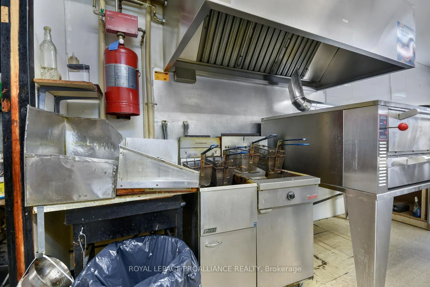 1275 KENSINGTON Parkway, #6