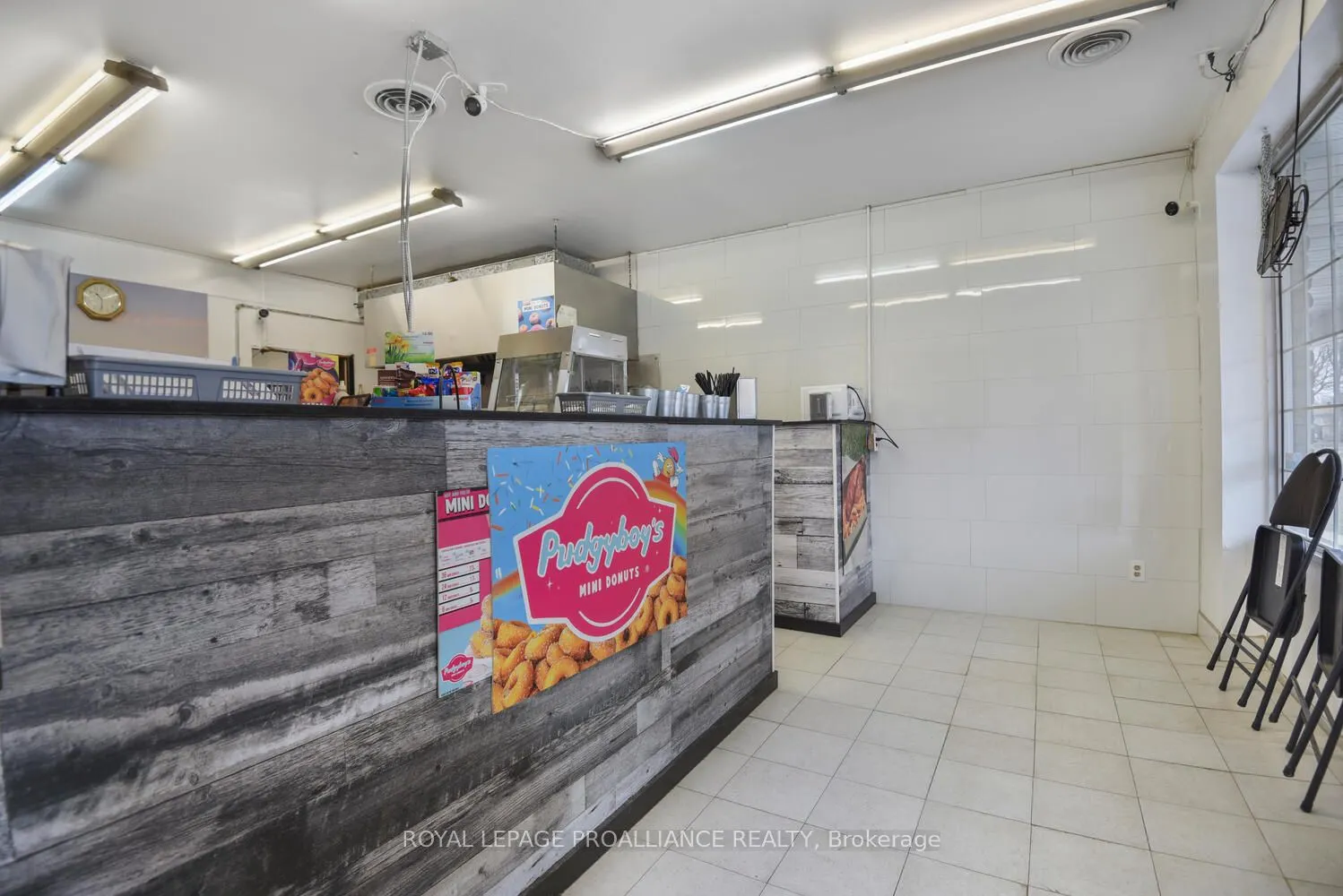1275 KENSINGTON Parkway, #6