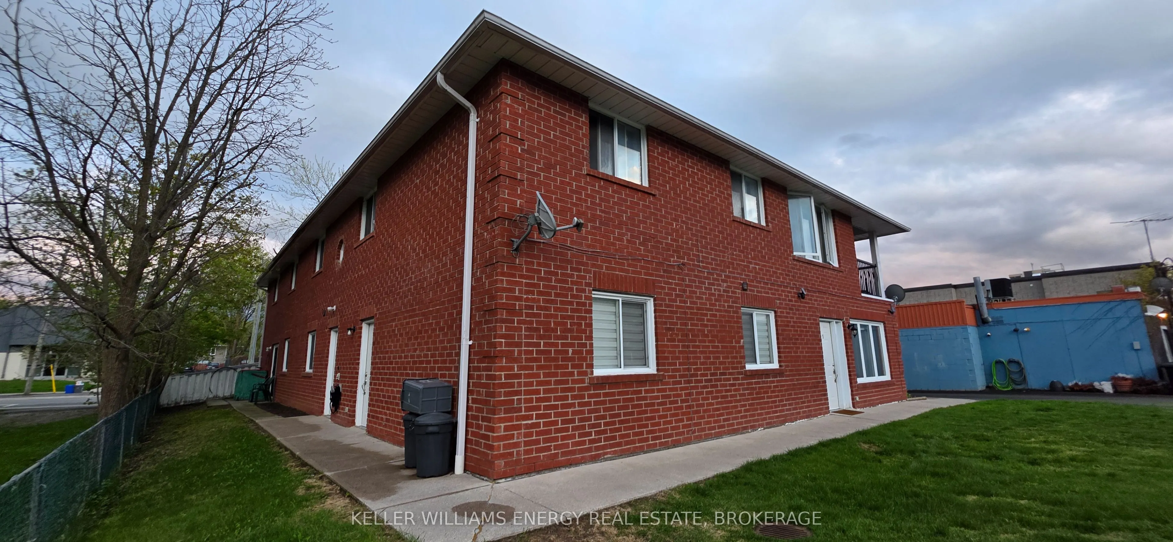 20 Doxsee Avenue N