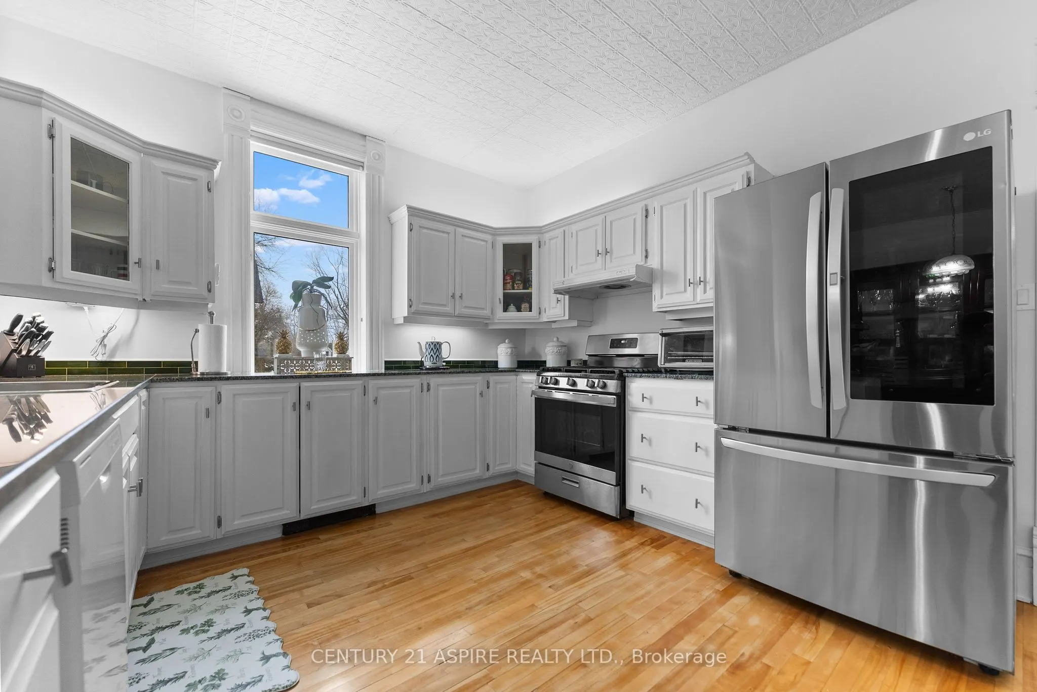 307 Maple Avenue
