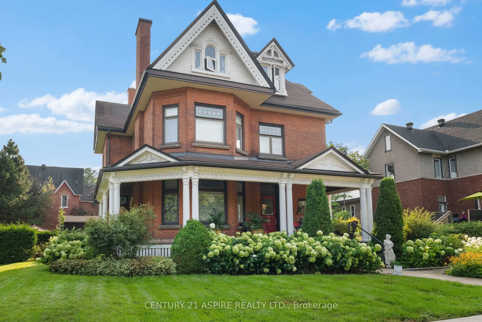 307 Maple Avenue