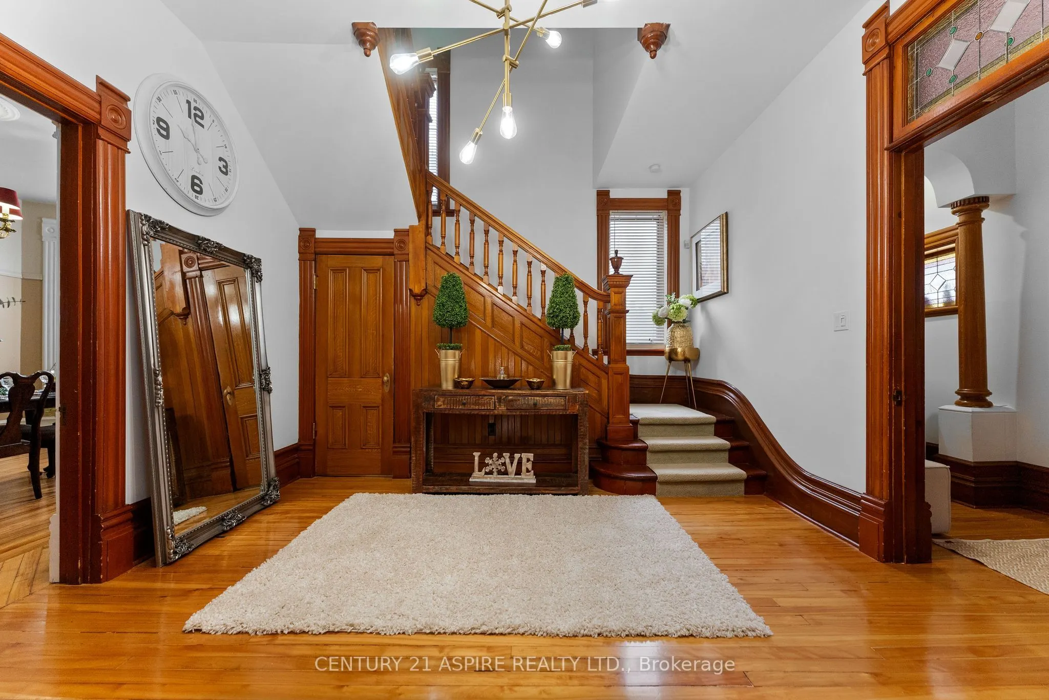307 Maple Avenue