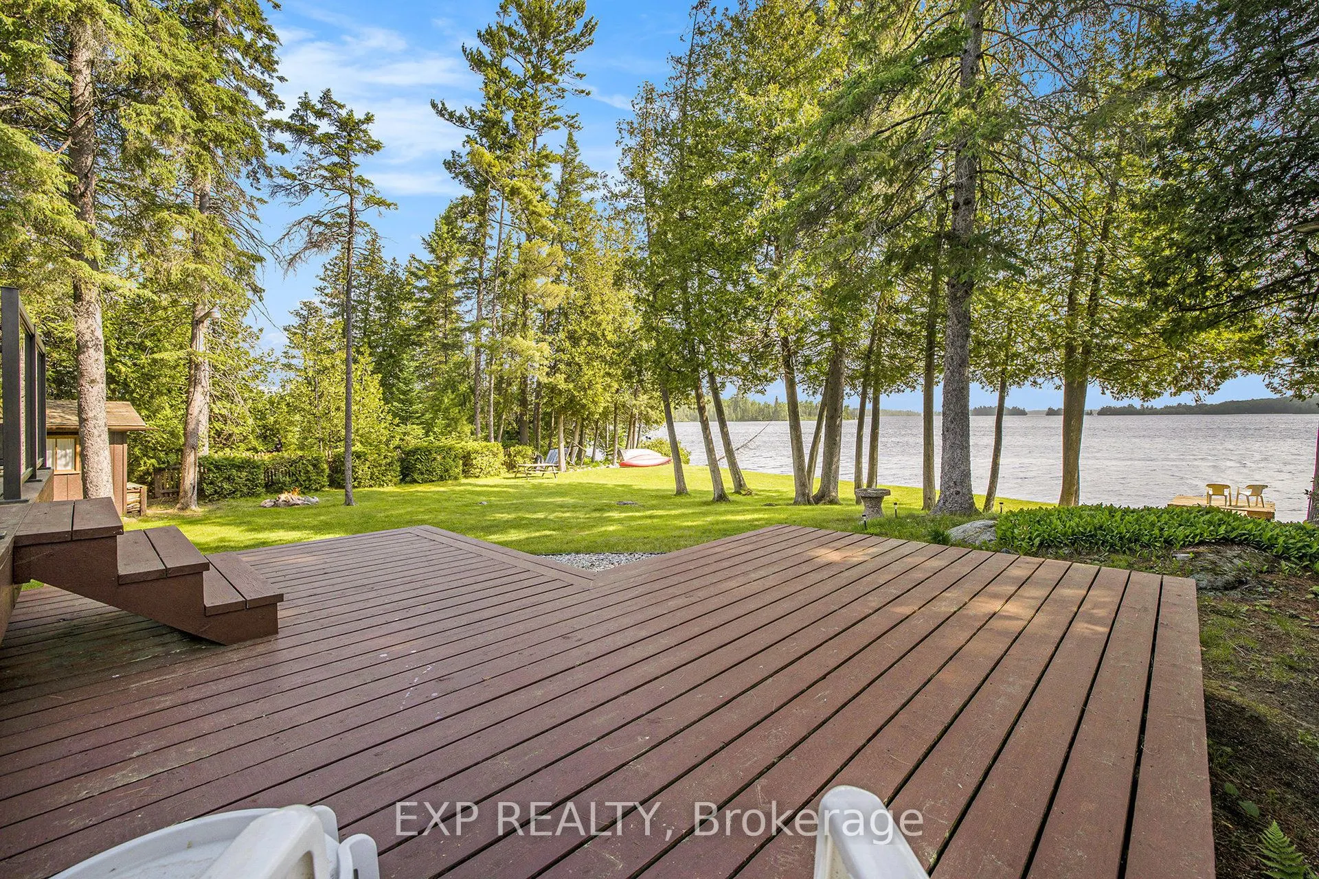 544 Lakeshore Road