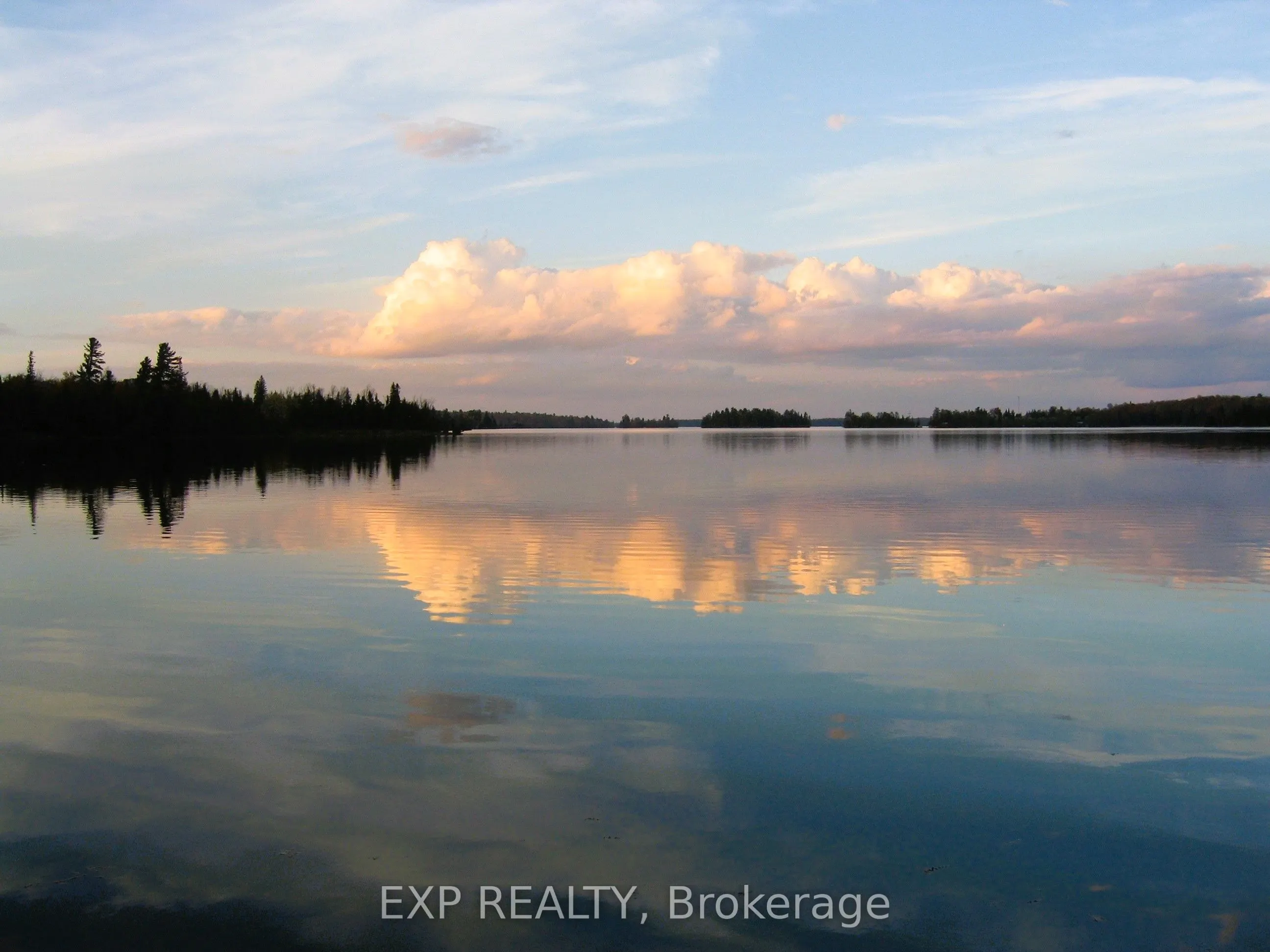 544 Lakeshore Road