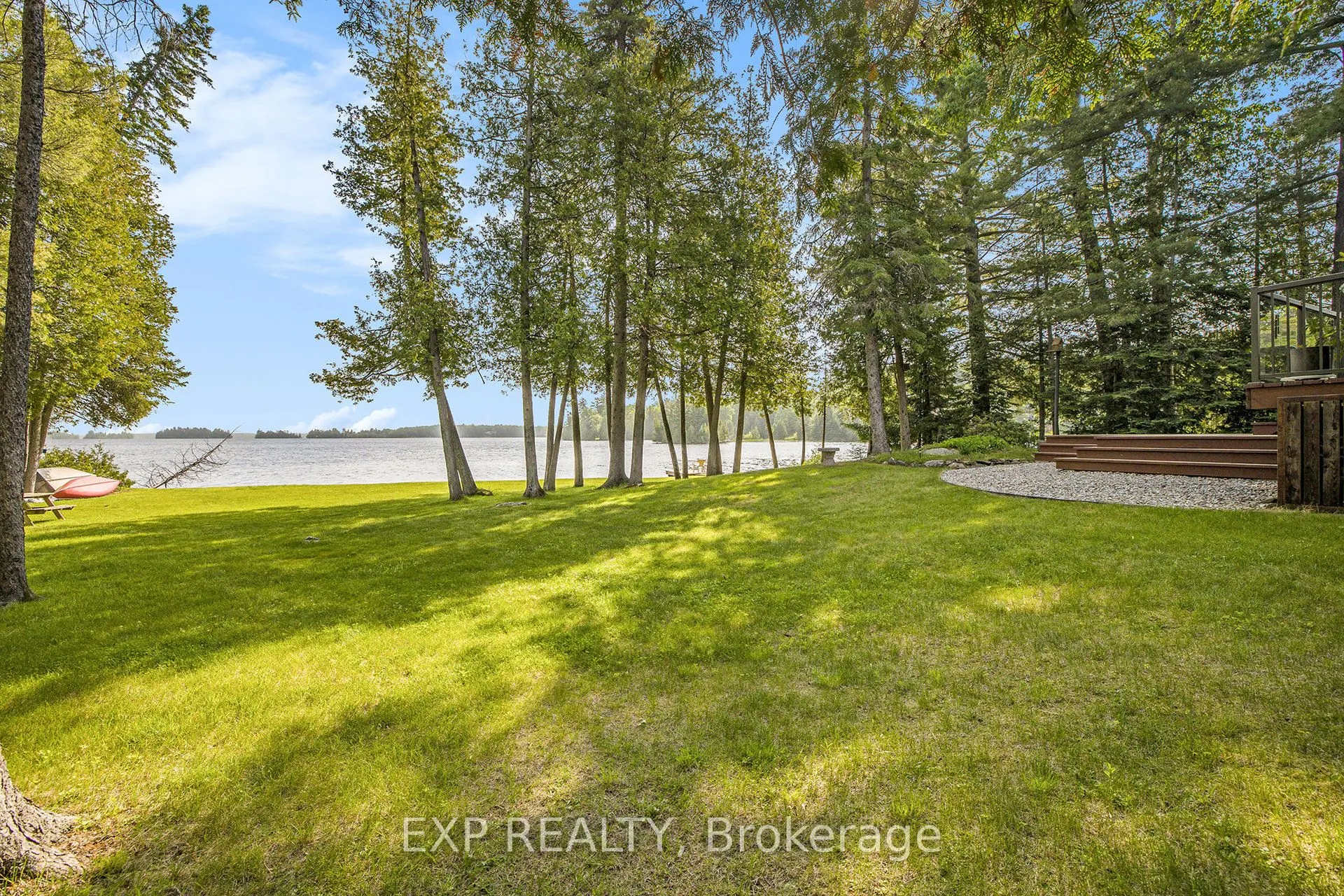 544 Lakeshore Road