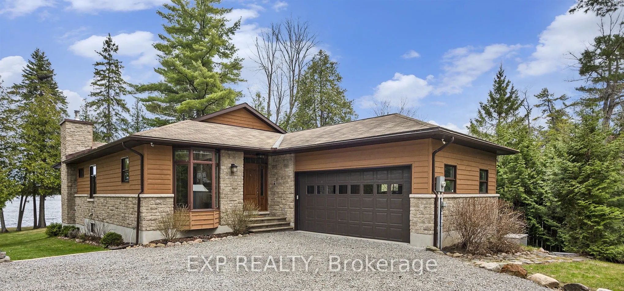 544 Lakeshore Road