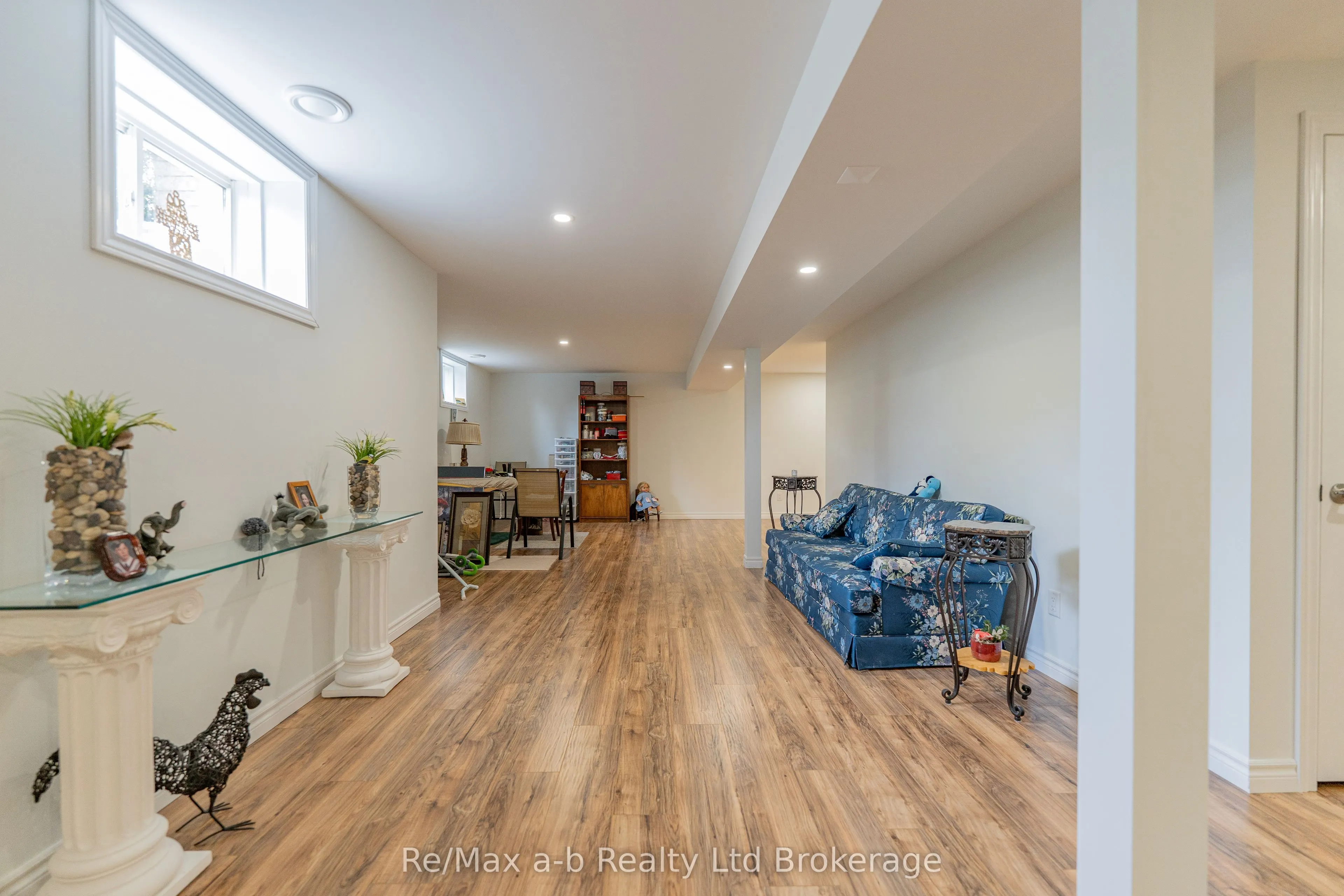 61 Jones Crescent