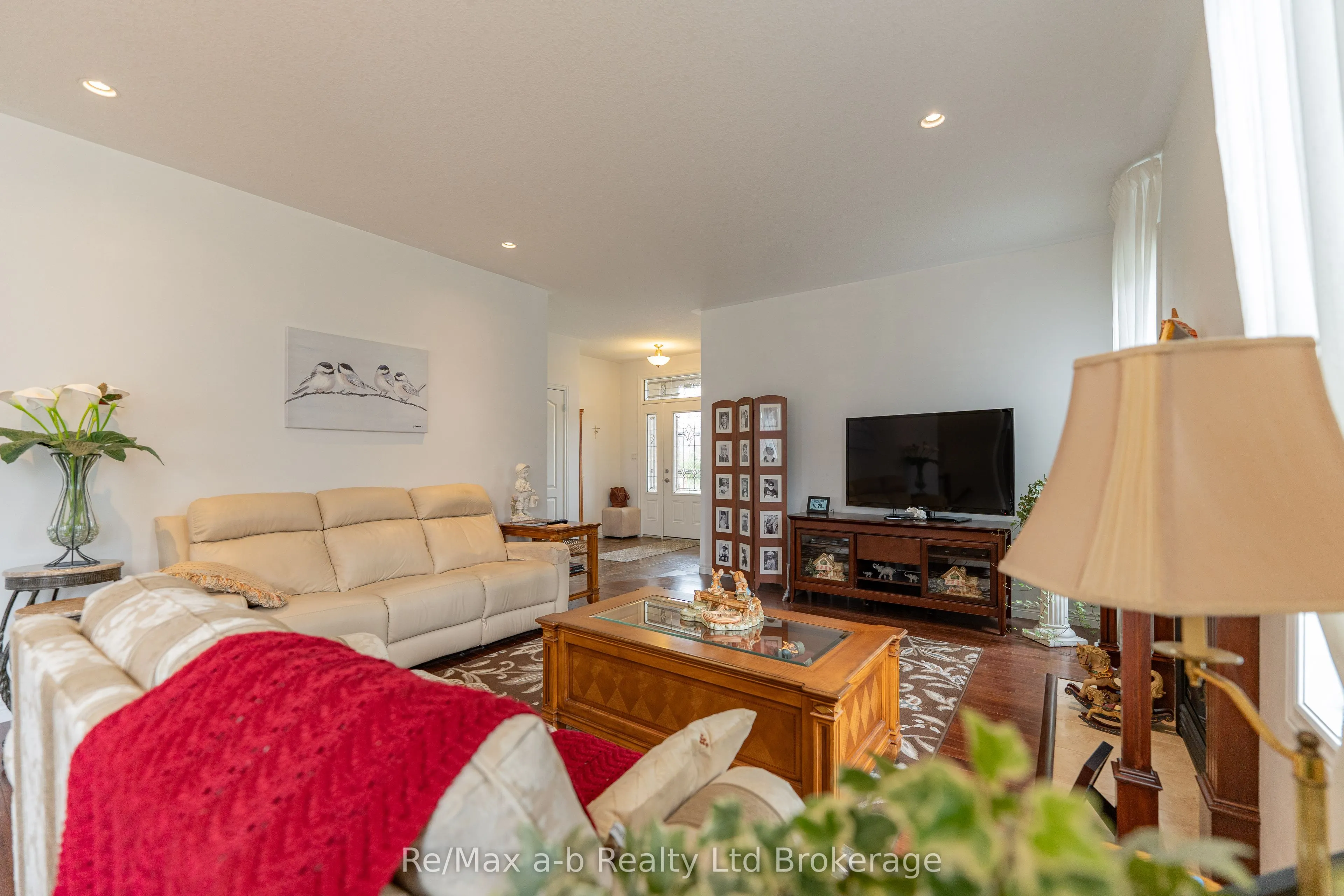 61 Jones Crescent