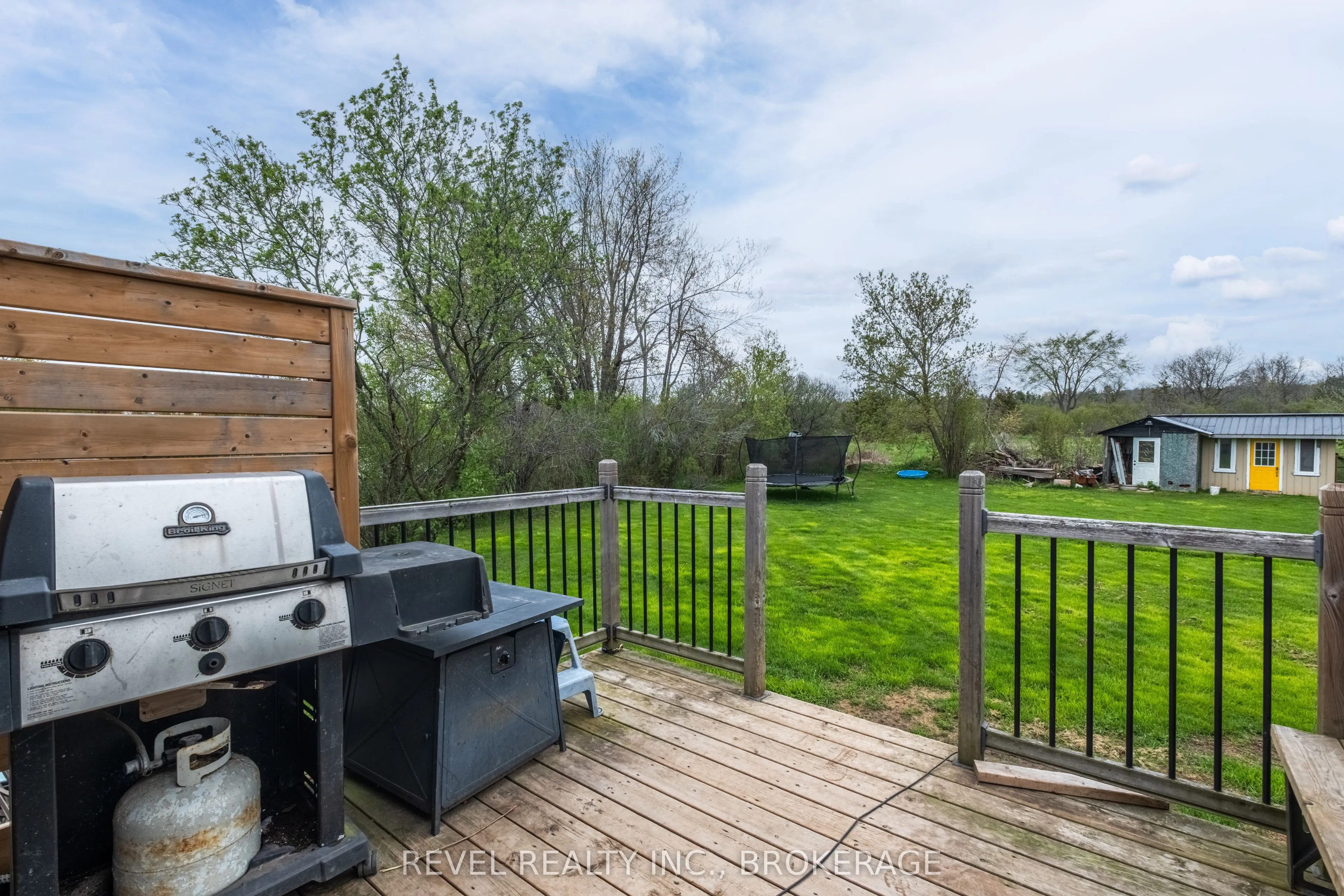 1355 Sunnyside Road