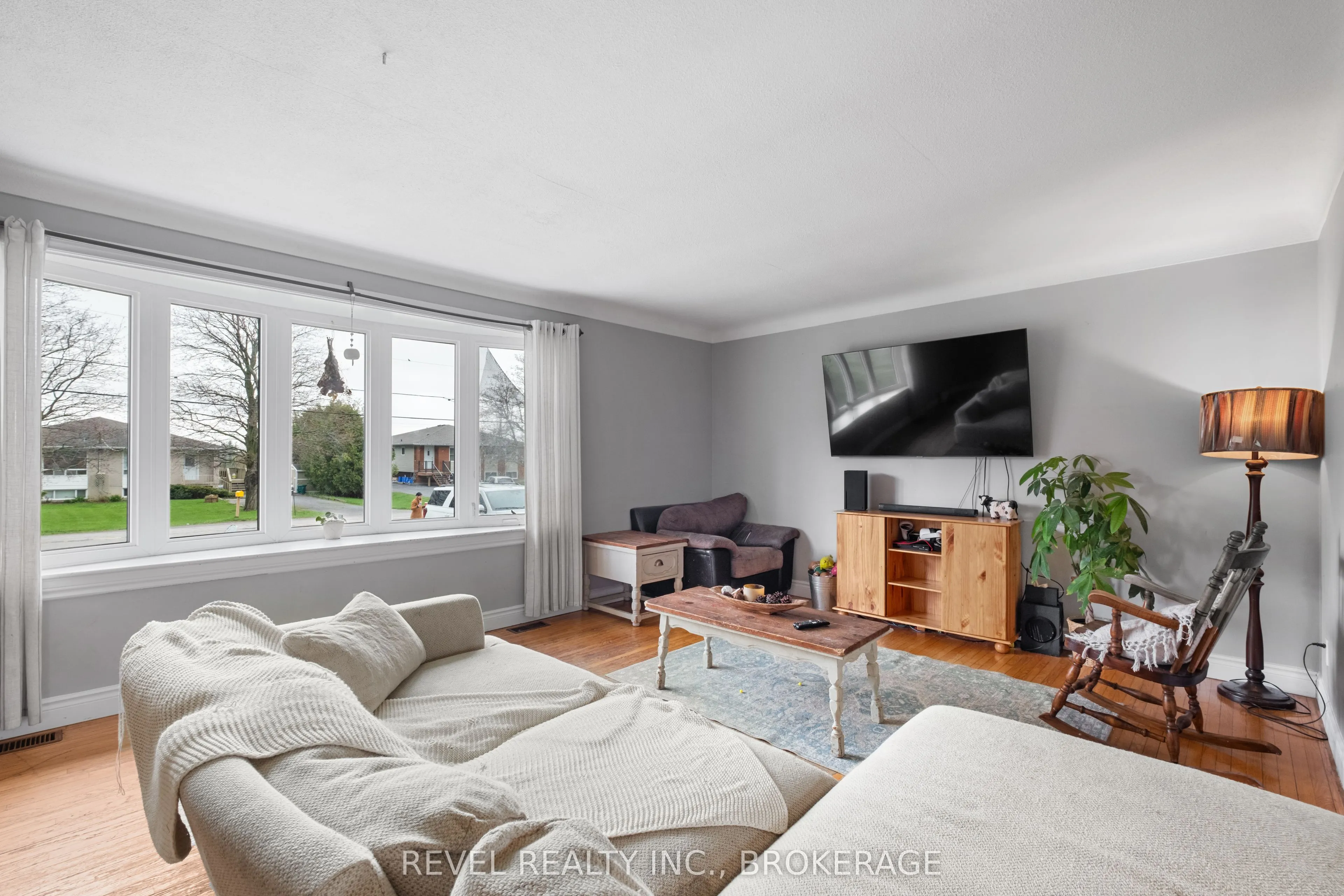 1355 Sunnyside Road