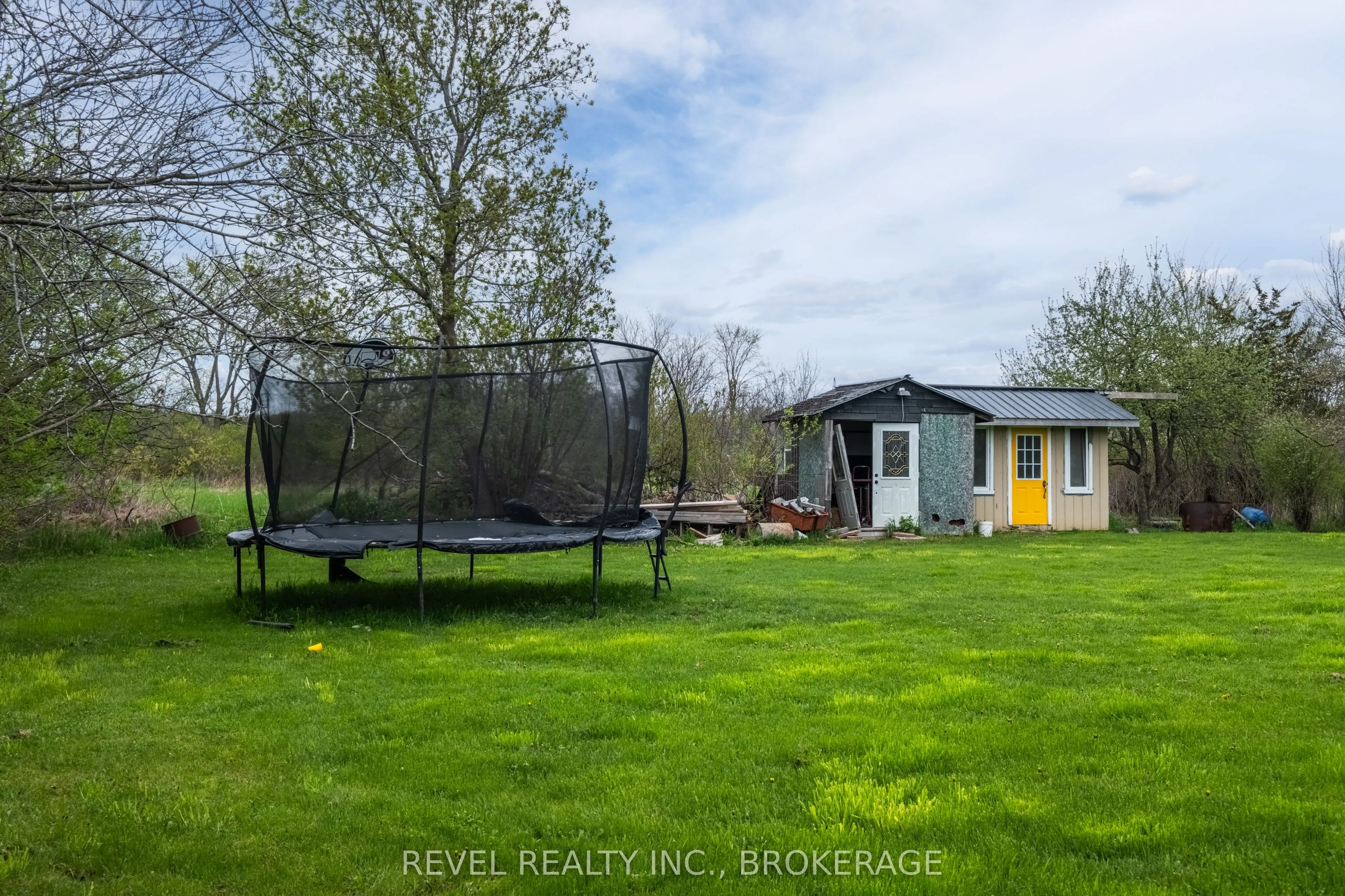 1355 Sunnyside Road