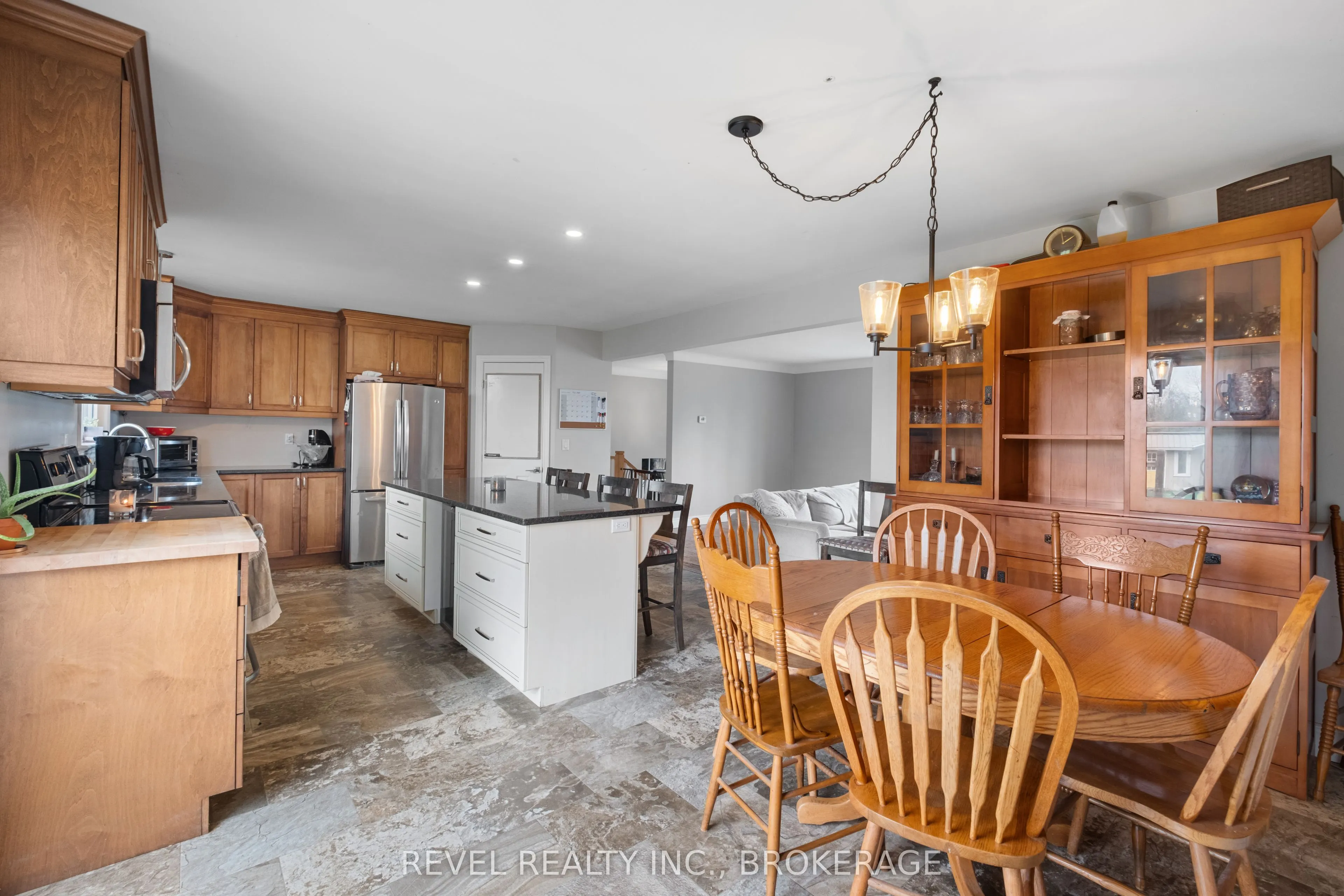 1355 Sunnyside Road