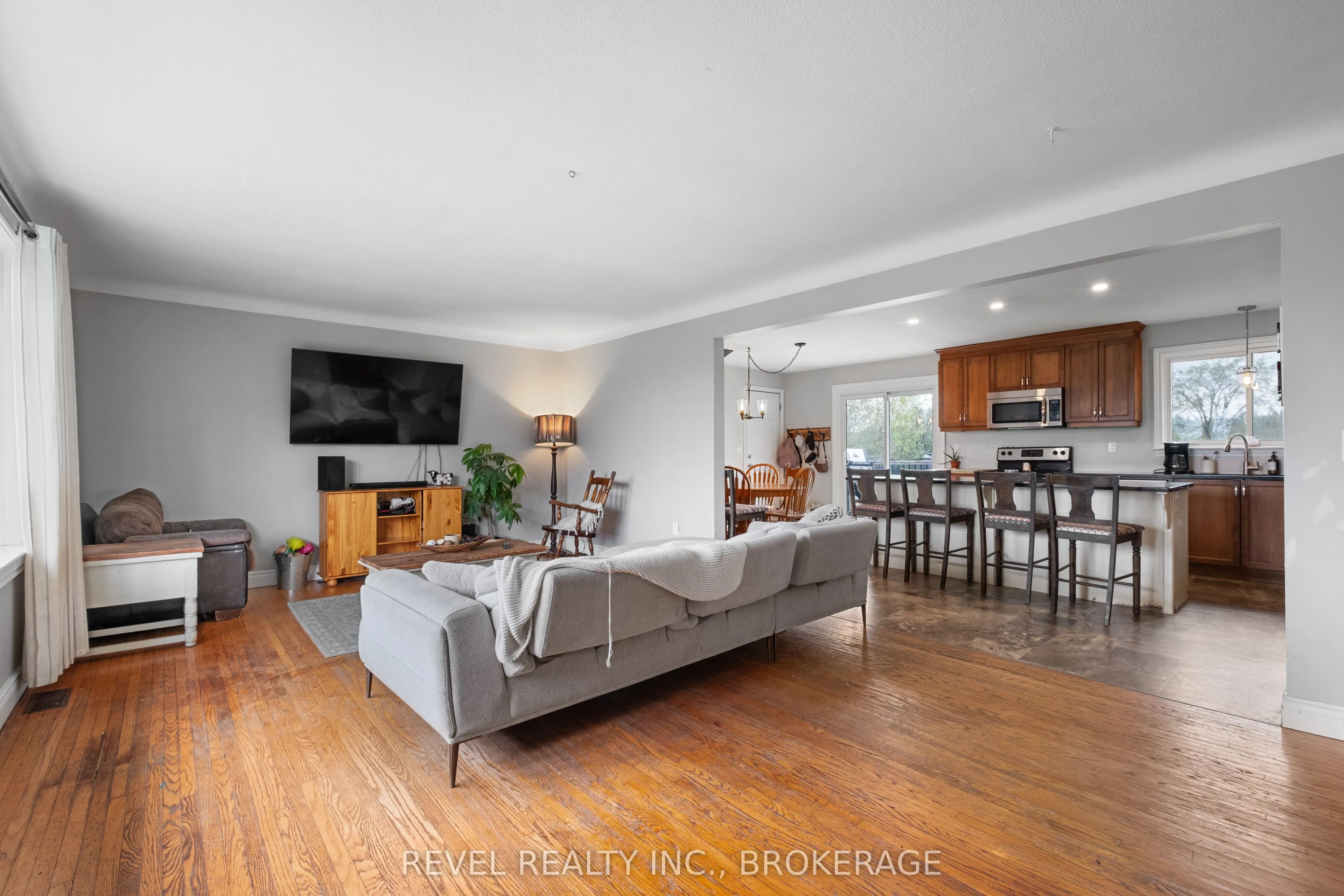 1355 Sunnyside Road