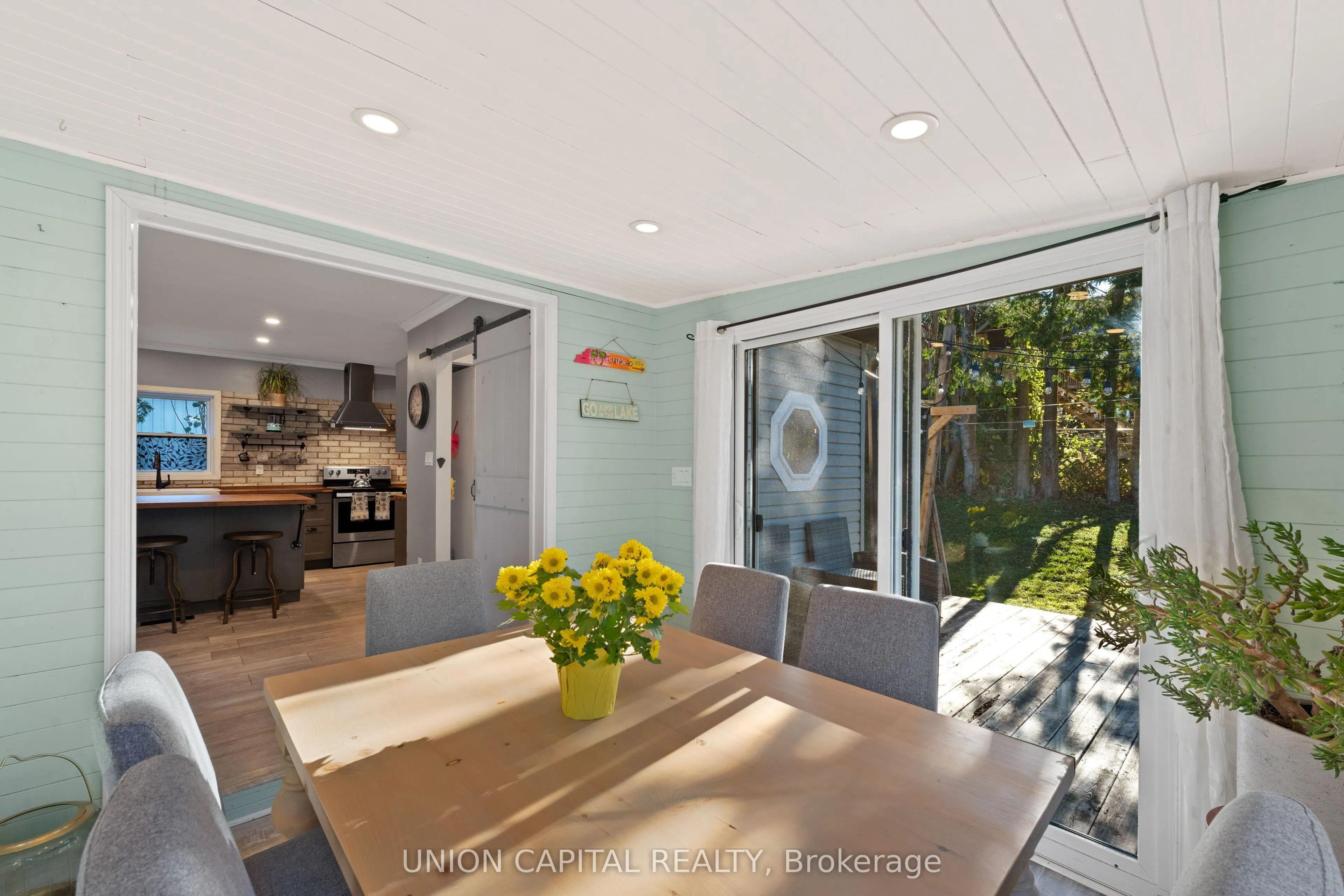 5193 Cook Road, #215