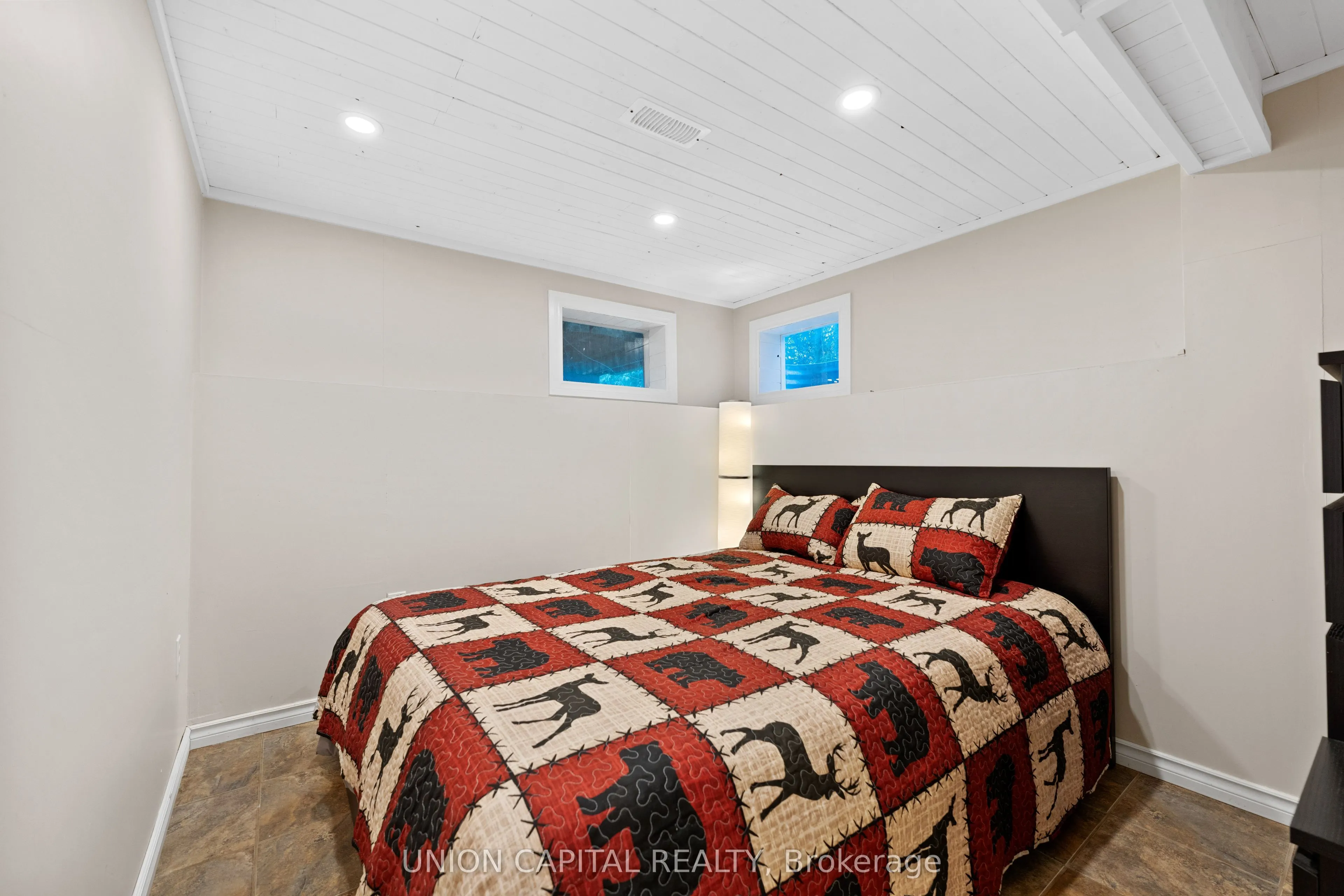 5193 Cook Road, #215